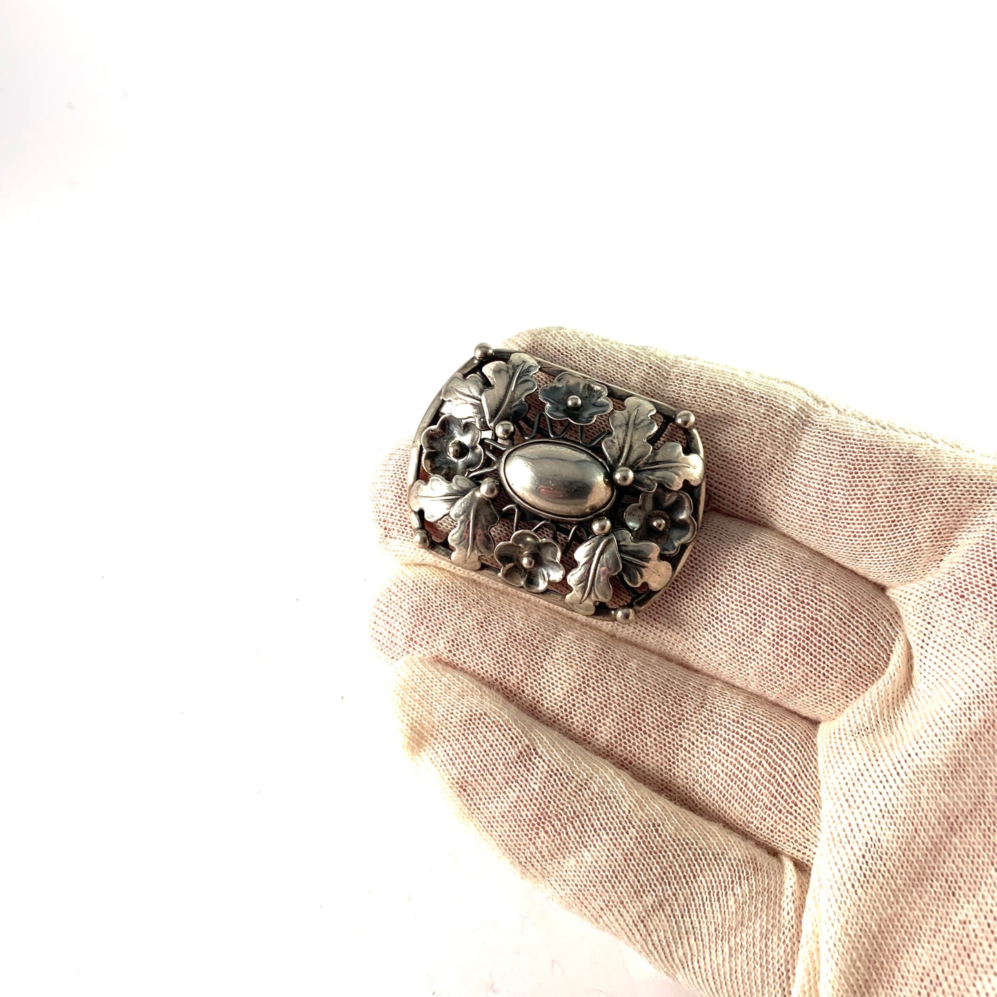 Gussi, Sweden 1951 Mid Century Sterling Silver Brooch.