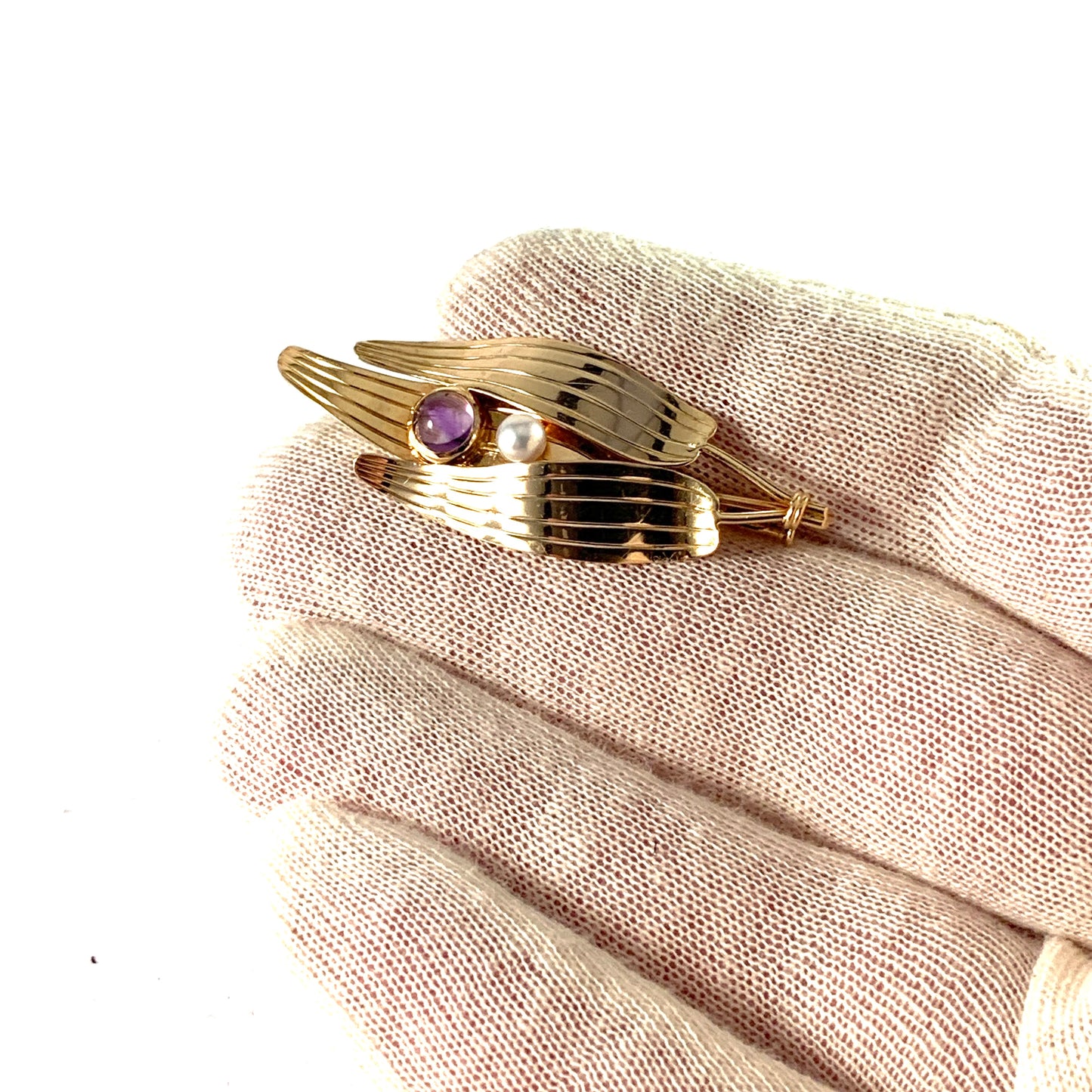 Sigurd Persson for Stigbert, Sweden 1951. Vintage 18k Gold Amethyst Cultured Pearl Brooch.