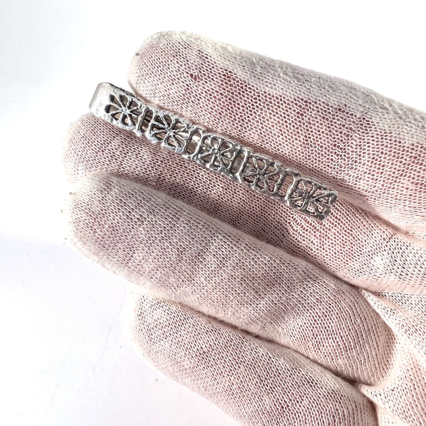 Pentti Sarpaneva for Torun Hopea Finland. Vintage Sterling Silver Tie Clip. Design Lace.