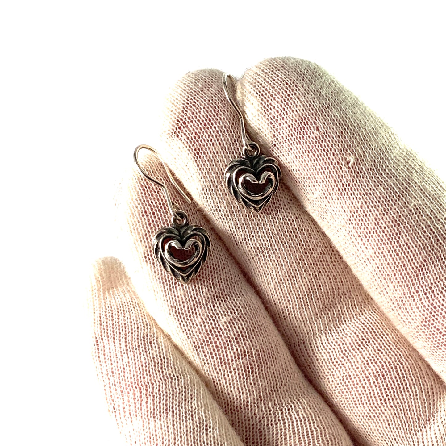 Kalevala Koru, Finland. Vintage Sterling Silver Heart Earrings.