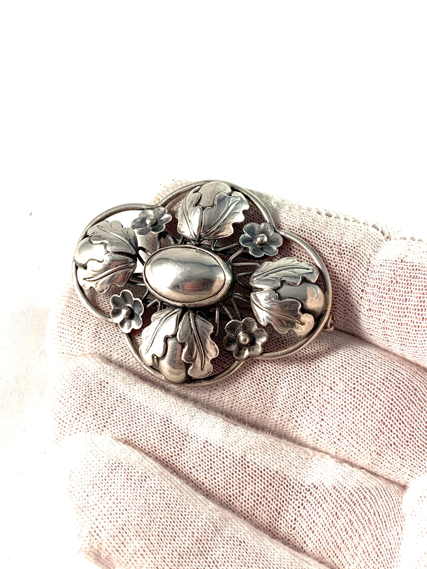 Gussi, Sweden 1951 Mid Century Silver Acorn Brooch.