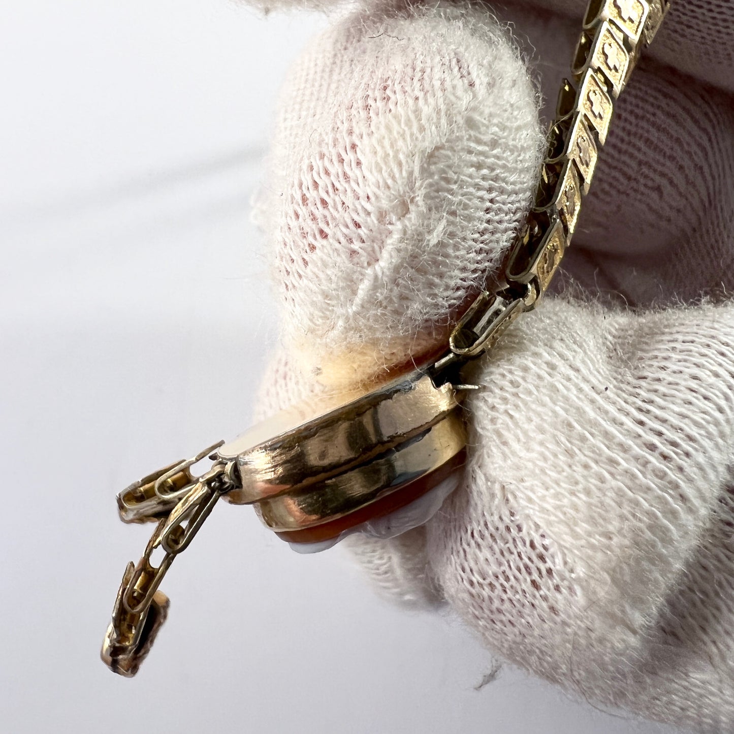 Antique late Victorian Gold Filled Cameo Necklace.