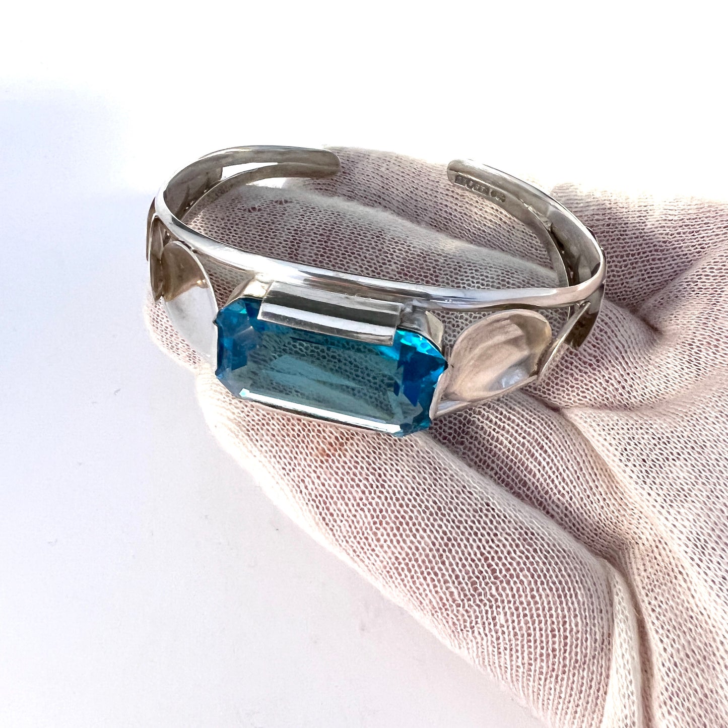 Elsbri. Stockholm 1955. Vintage Sterling Silver Intense Blue Synthetic Spinel Cuff Bracelet.
