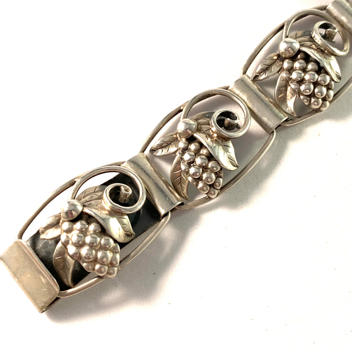 Kaplan, Sweden 1951 Large Vintage Sterling Silver Bracelet.