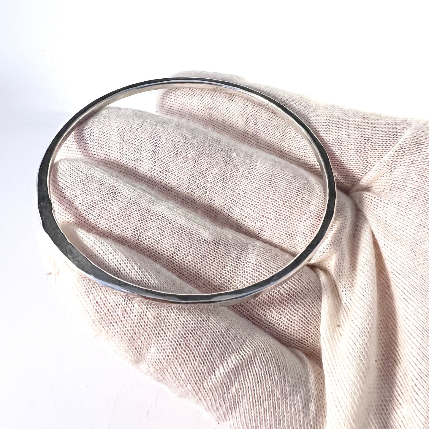 MANNE, Sweden 1999. Vintage Sterling Silver Bangle