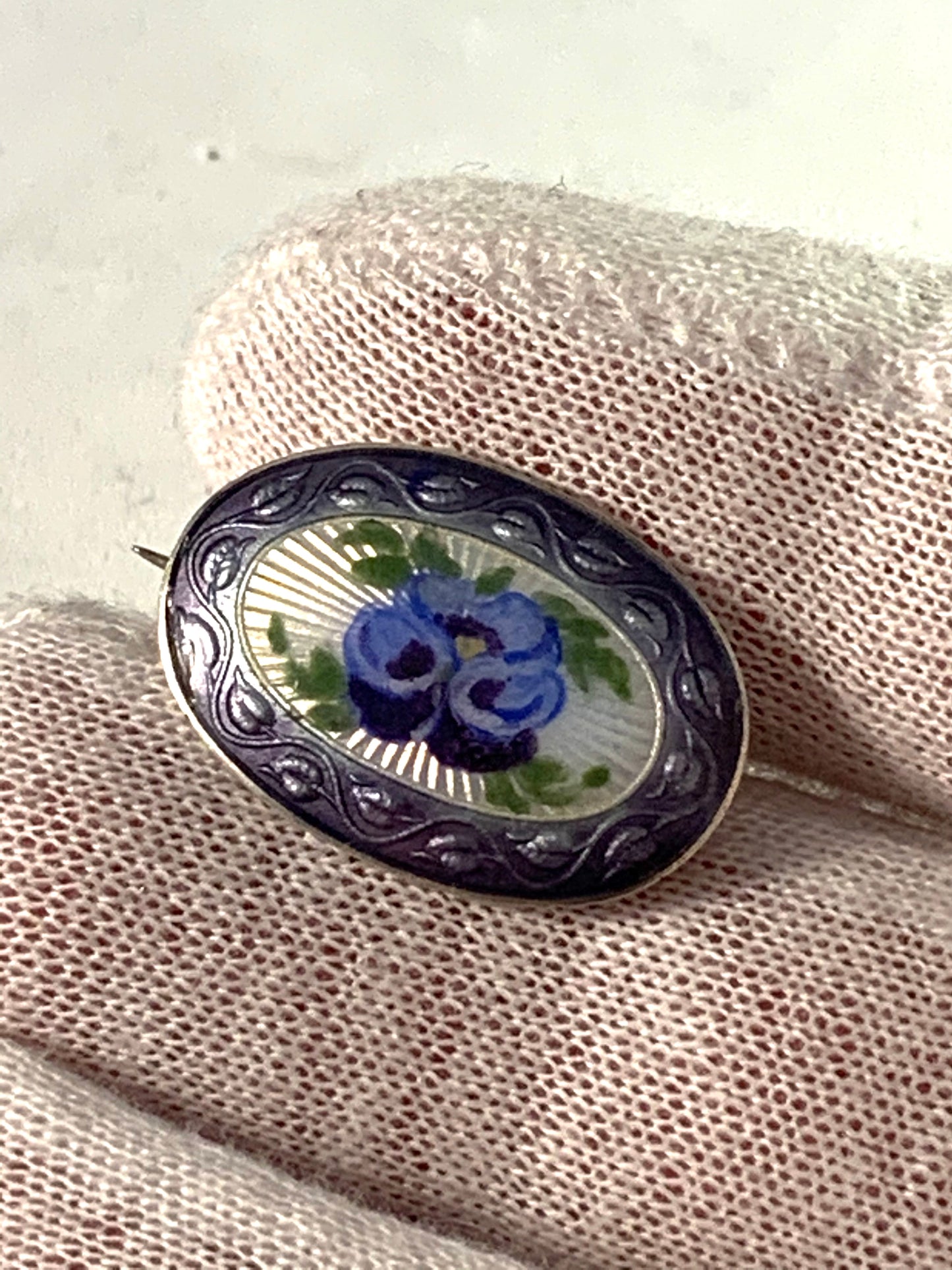 Norsk Filigransfabrikk, Norway c year 1900 Antique Small Silver Enamel Brooch.