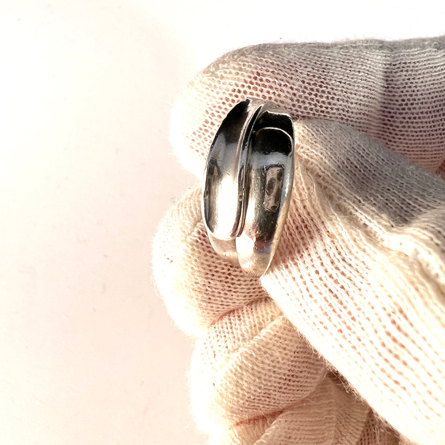 Miye Matsukata for Janiyé. Vintage 1950-60s Sterling Silver Ring.