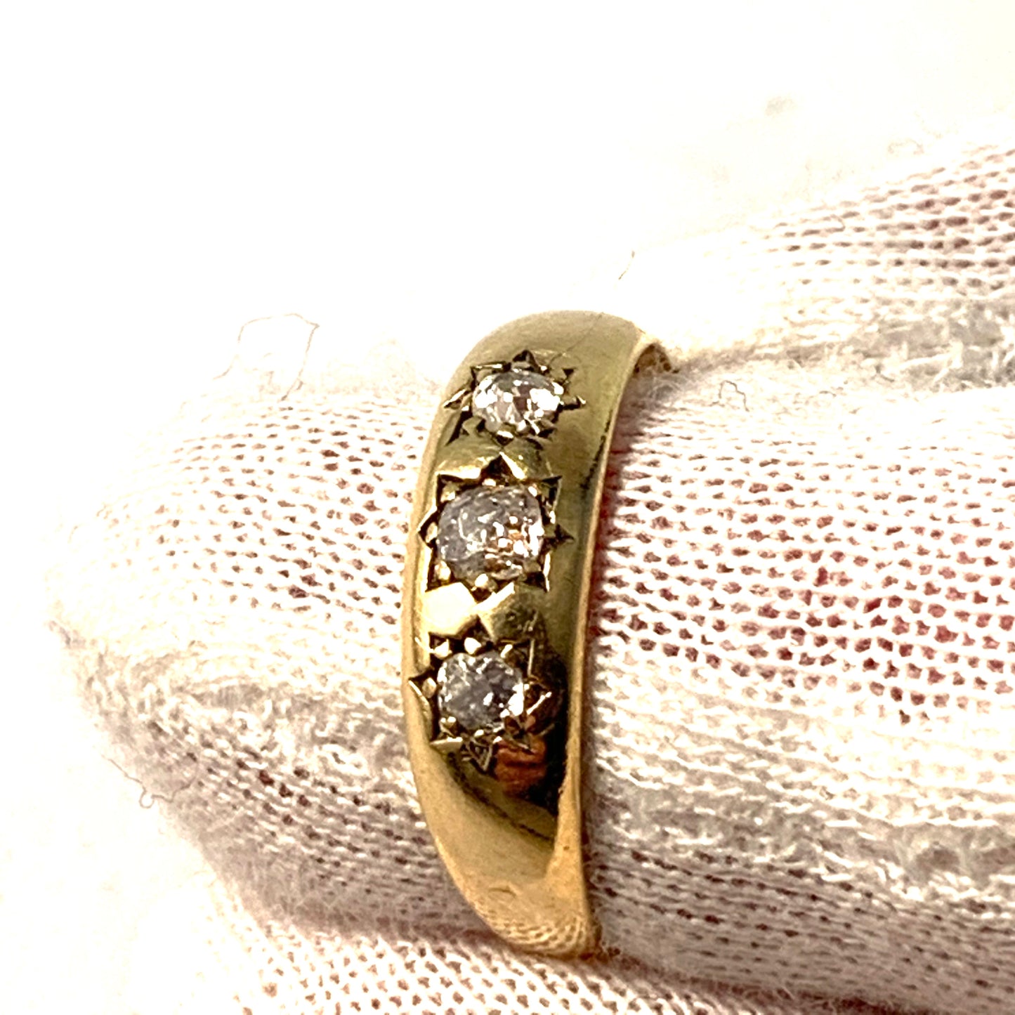 Brockwell & Son, London 1889 Victorian 18k Gold Diamond Gypsy Ring.