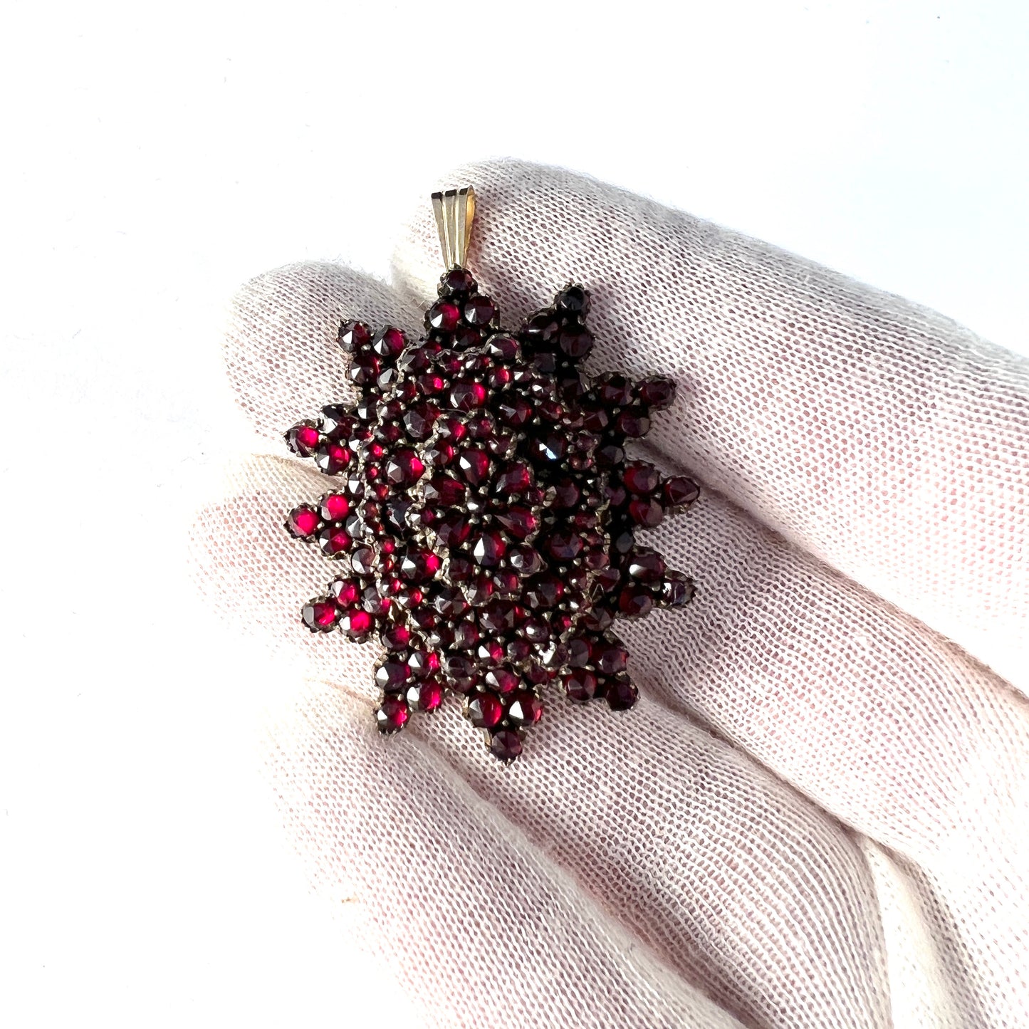 Antique Victorian Bohemian Garnet Gilt Metal Brooch Pendant.