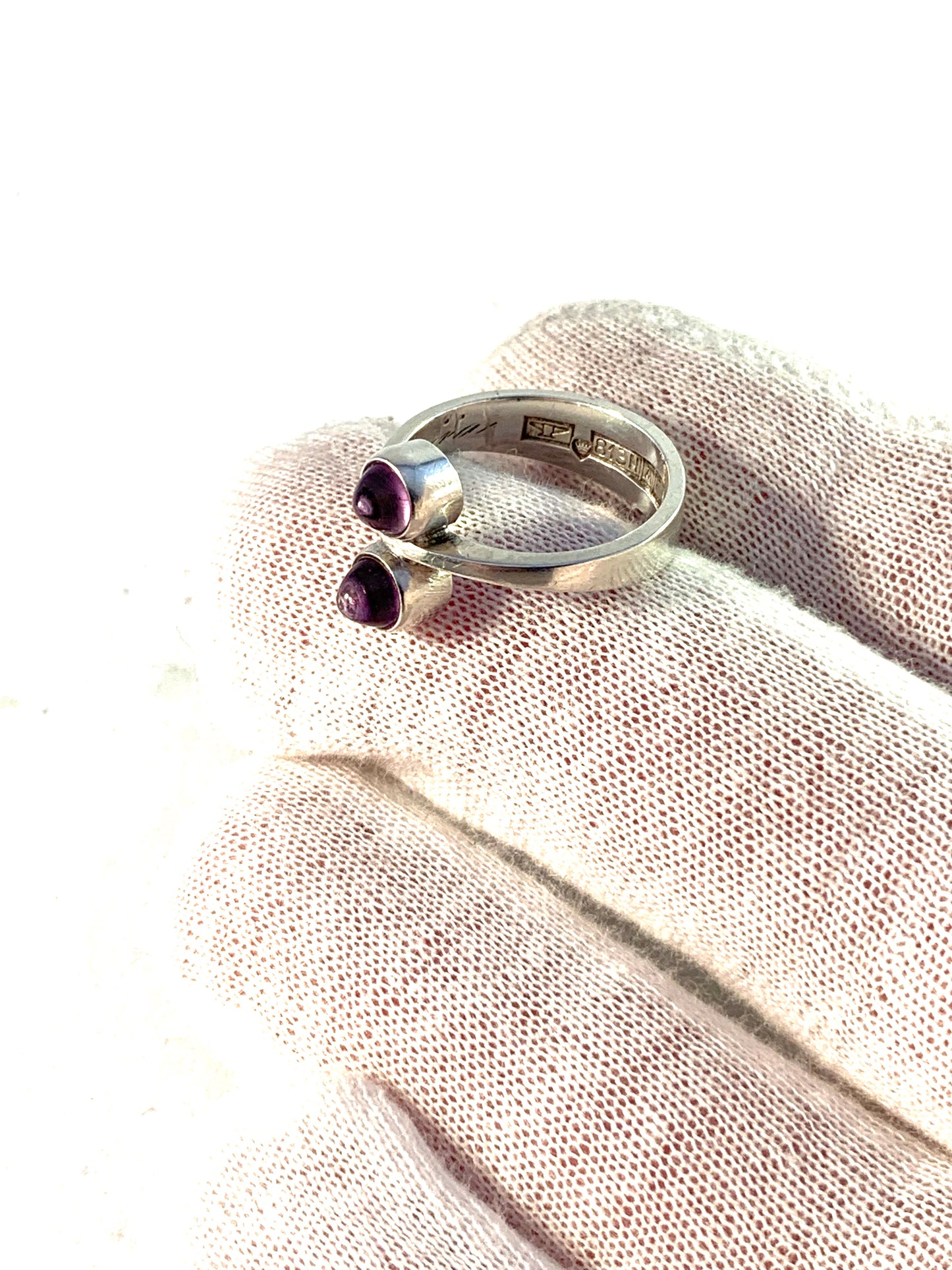 Elis Kauppi, Kupittaan Kulta Finland 1959 Solid Silver Amethyst Ring.