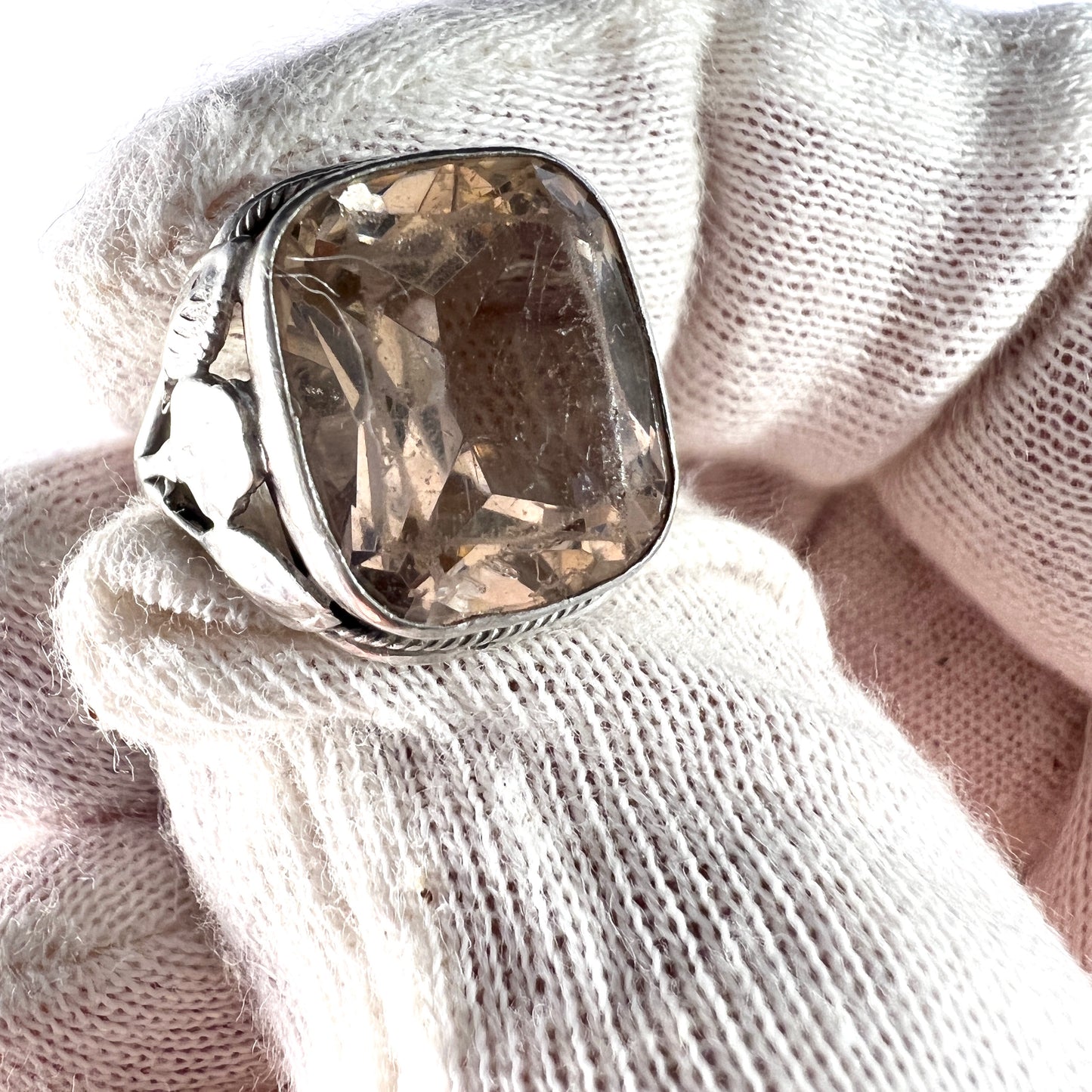 Antique Art Nouveau Sterling Silver Peach Paste Stone Ring.