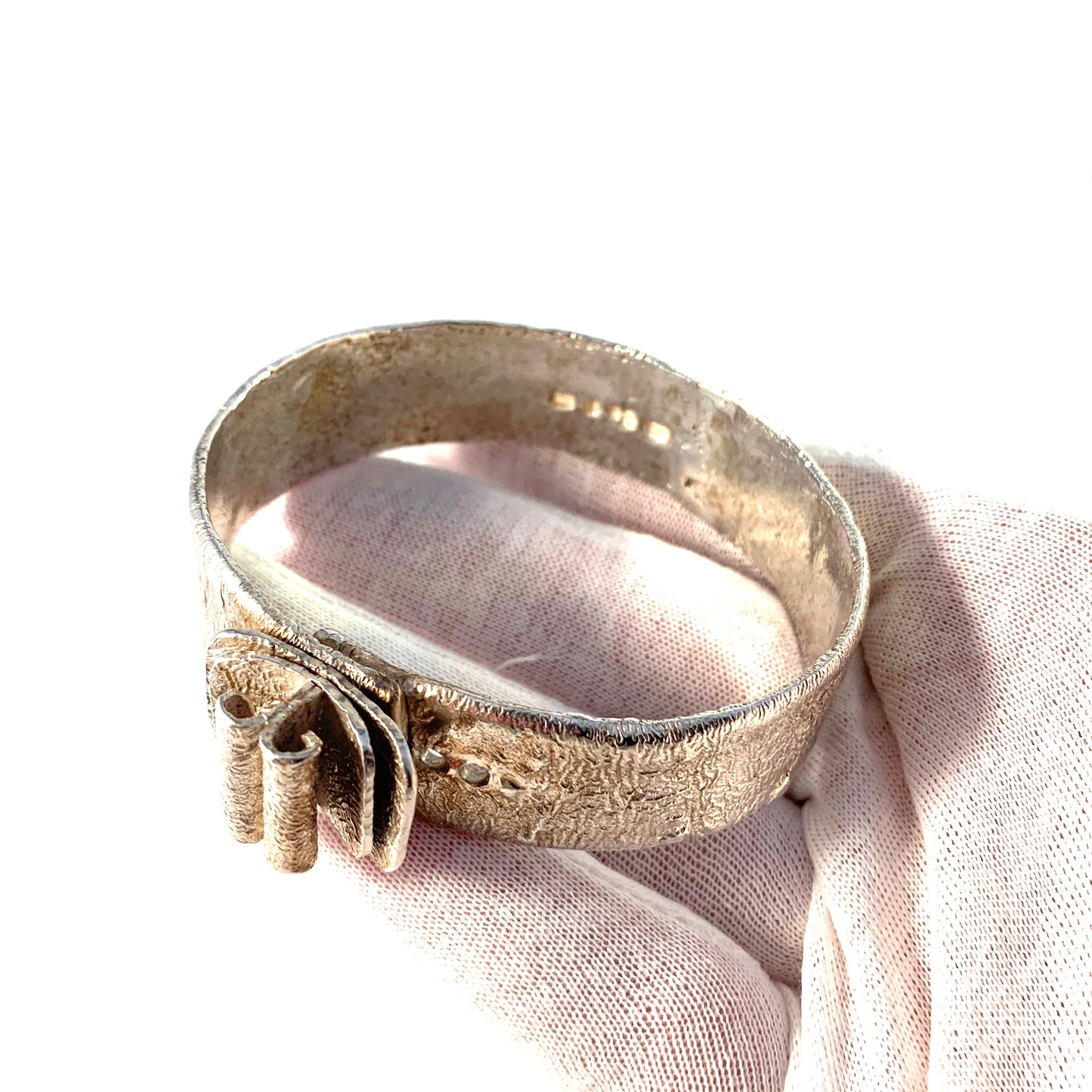 Carl Forsberg, Sweden 1977 Massive 2.6oz Sterling Silver Bangle Bracelet.