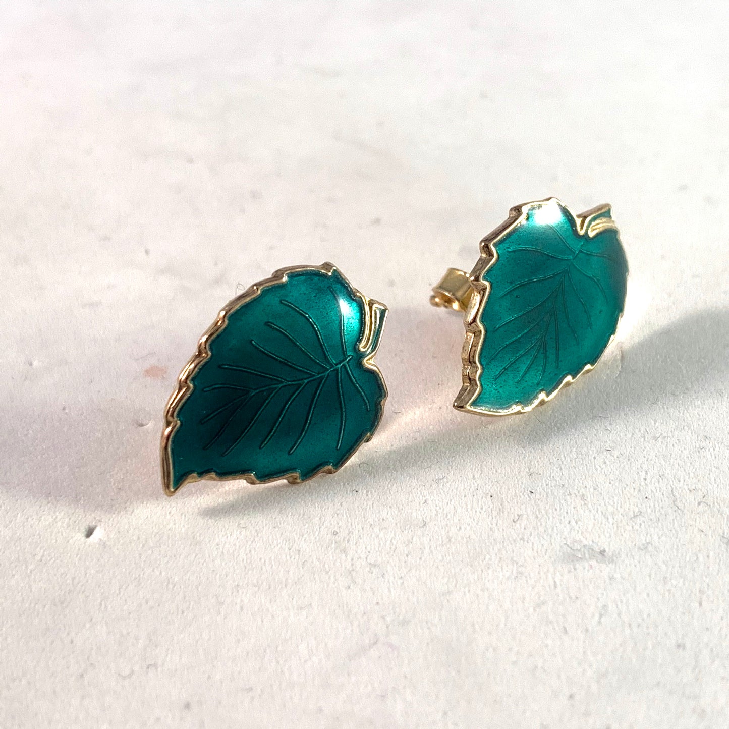 David Andersen, Norway Vintage Sterling Silver Dark Green Enamel Stud Earrings.