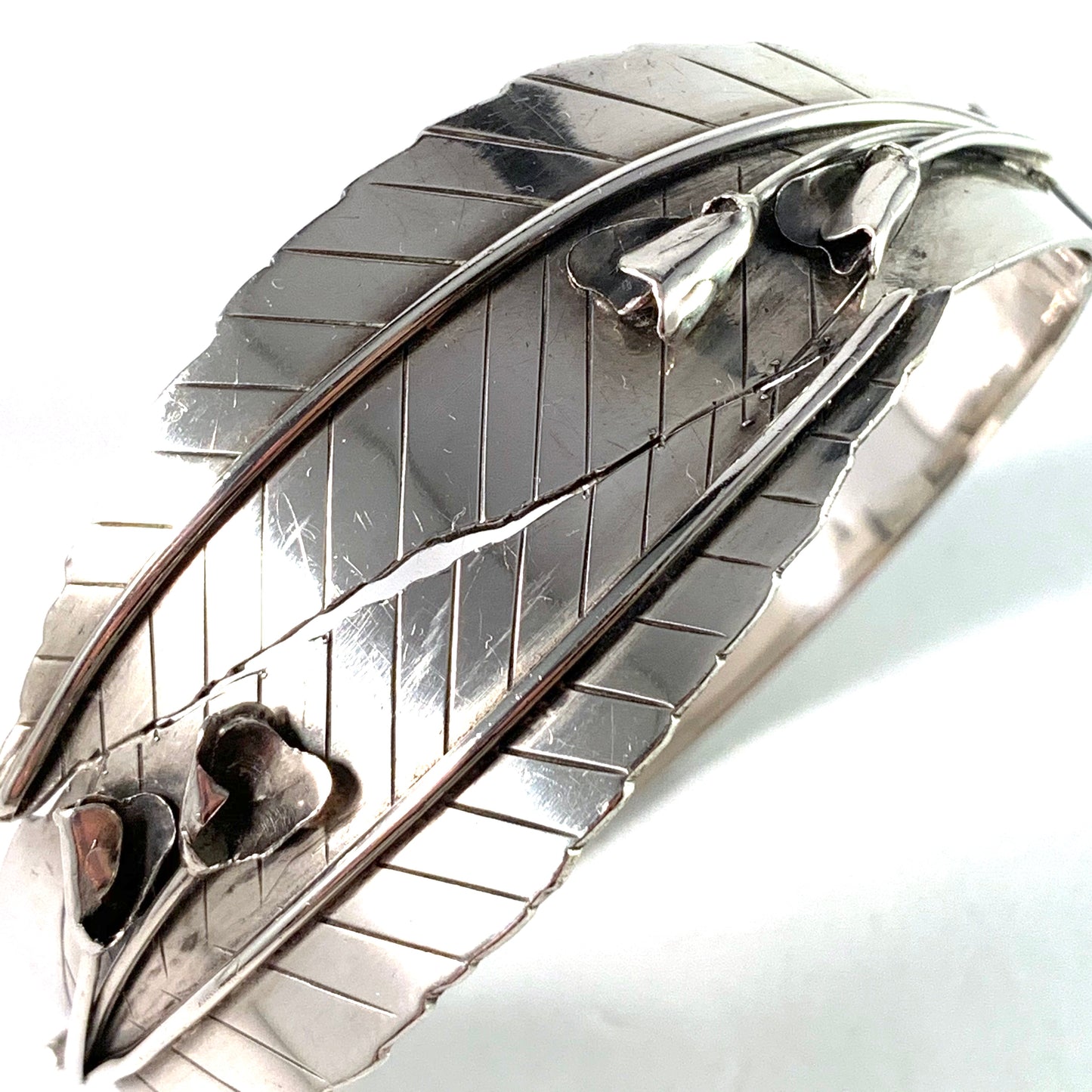 Kaplan, Stockholm year 1955 Mid Century Large Sterling Silver Open/Close Bangle Bracelet