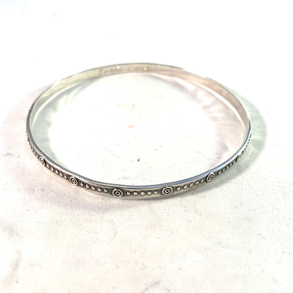 Veikko Kullervo Reinikka, for Kalevala Koru, Finland 1965 Sterling Bangle Bracelet.