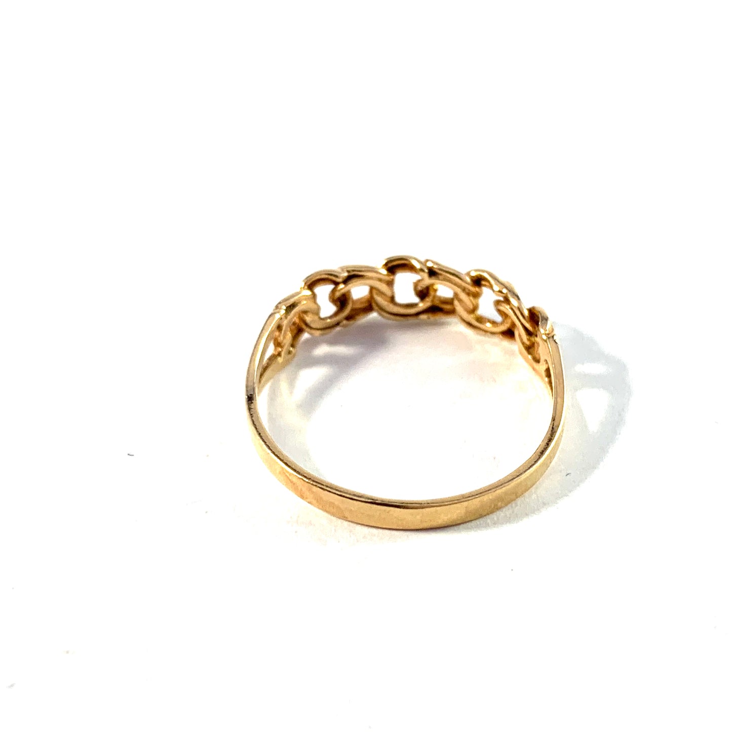 Bronsil, Sweden, Vintage 1970s 18k Gold Bismarck Ring.