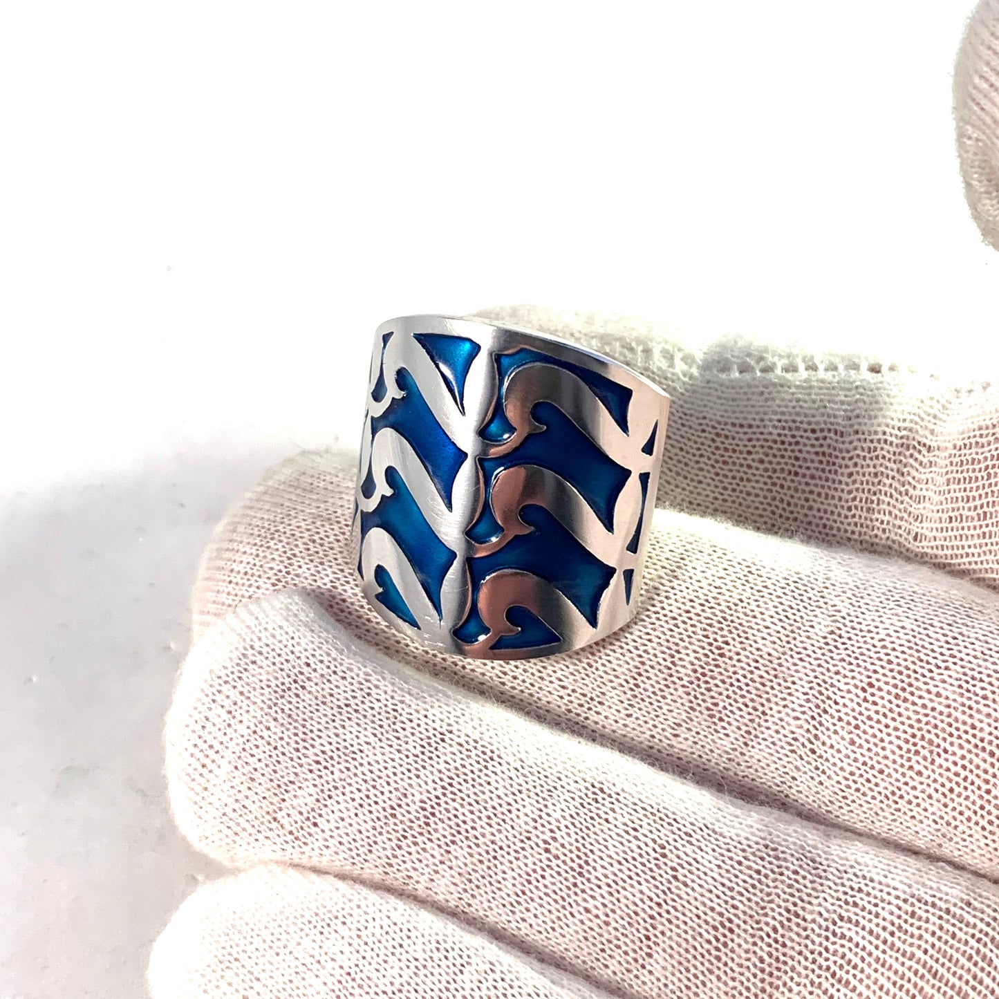 Millie Behrens for David Andersen, Norway Vintage Chunky Sterling Silver Blue Enamel Ring