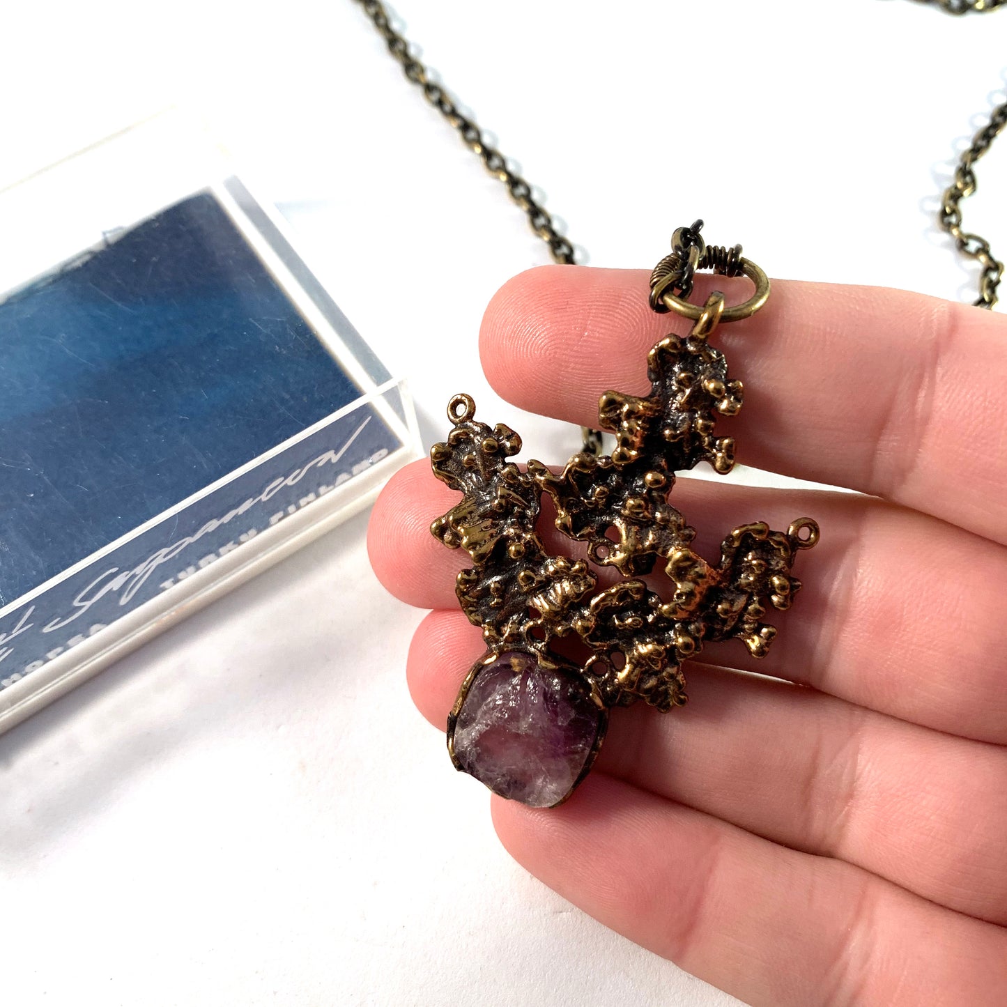 Pentti Sarpaneva フィンランド 1960 ~ 70 年代の大胆なブロンズ アメジスト ネックレス。箱入り。