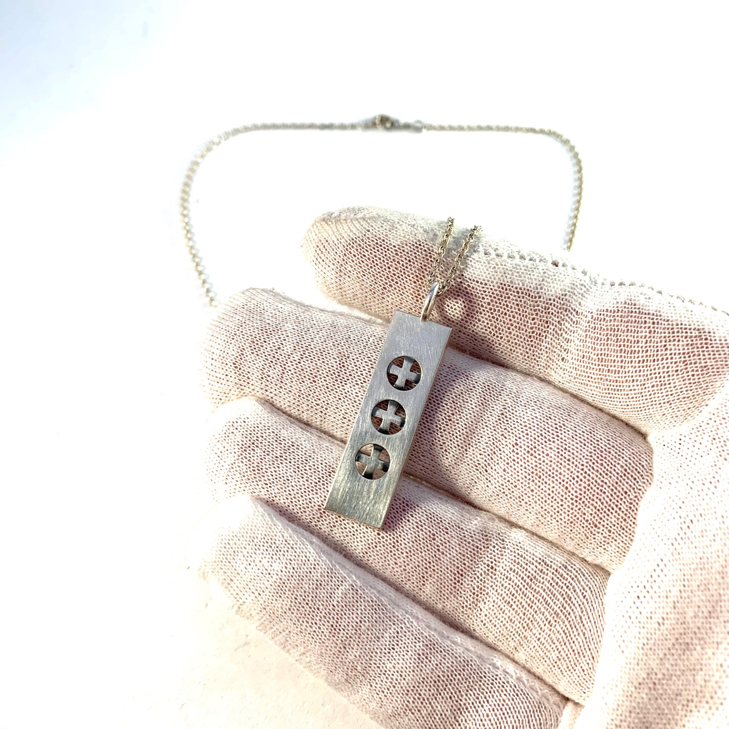 Elis Kauppi, Kupittaan Kulta Finland Vintage Silver Cross Pendant Necklace.