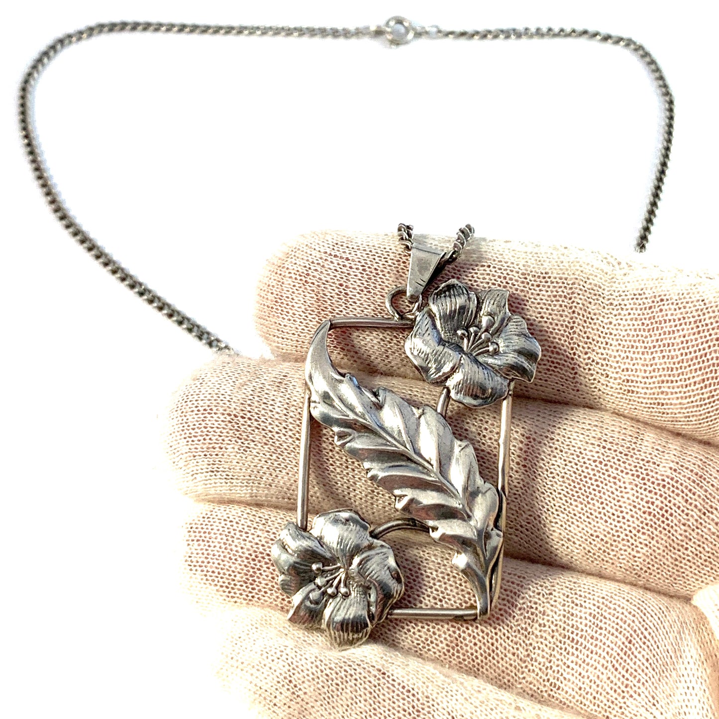 Stockholm year 1946. Vintage Solid Silver Floral Pendant Necklace.