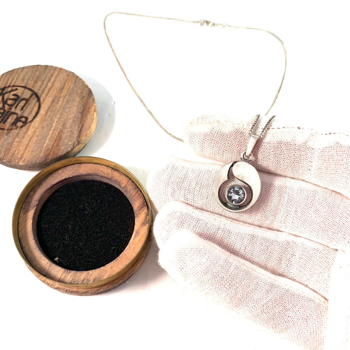 Karl Laine for Finnfeelings, Finland Vintage Solid Silver Rock Crystal Pendant Necklace. Boxed.