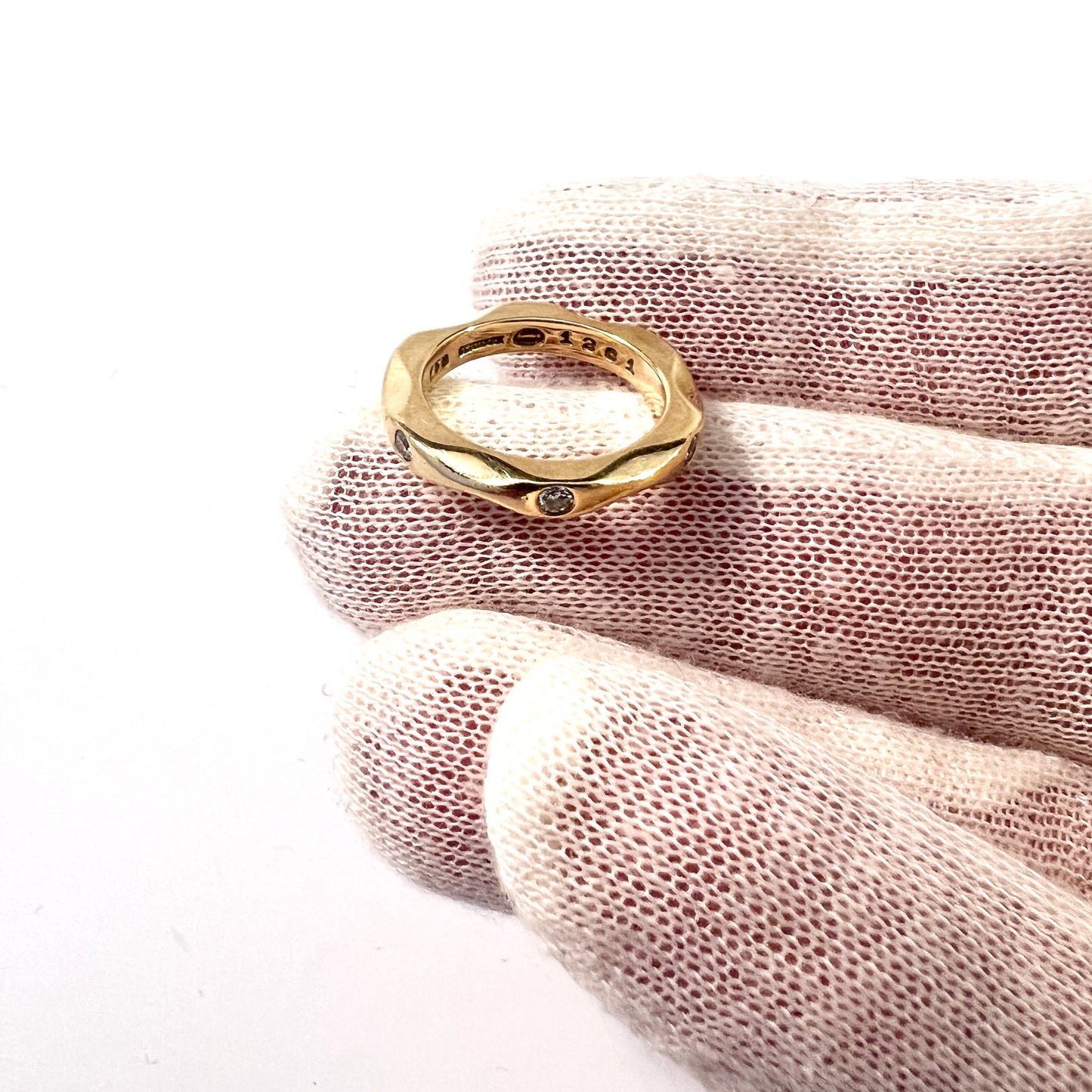 Georg Jensen, design Mirror by Maria Berntsen 18k Gold Diamond Ring.