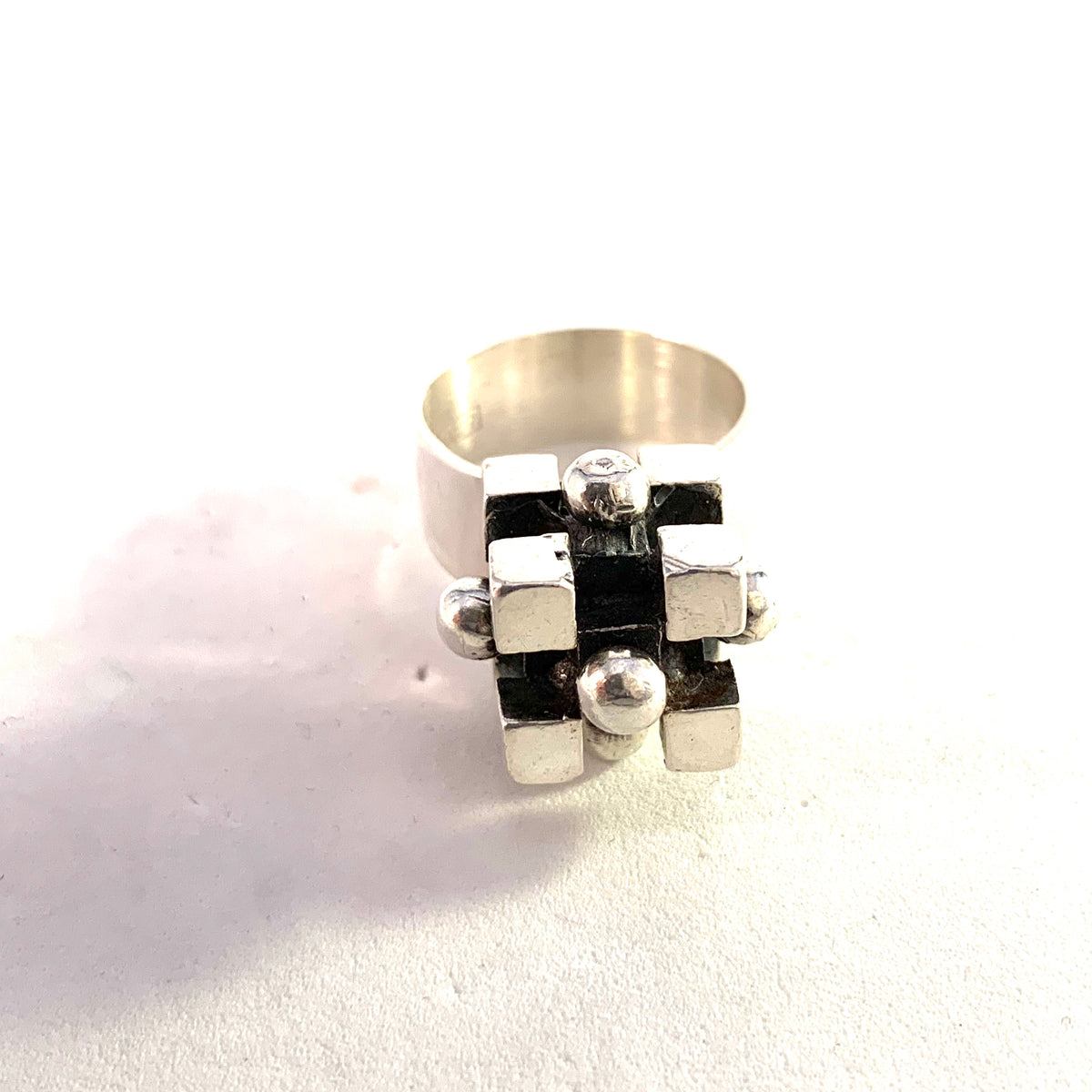 Pentti Sarpaneva for Turun Hopea Finland 1968 Modernist Bold Silver Ring.