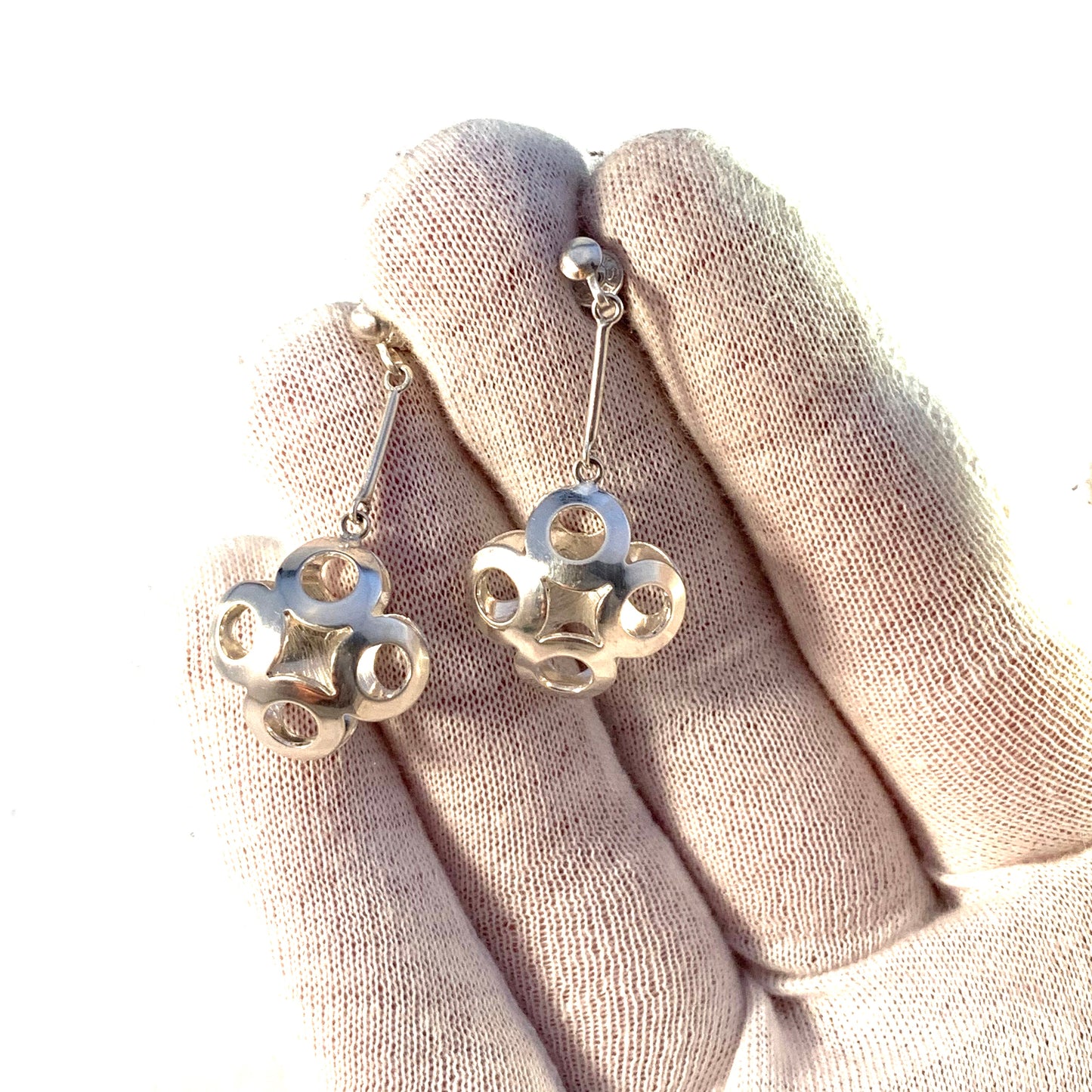 N S E Guldvaru, Sweden 1970s Modernist 830 Silver Dangle Earrings