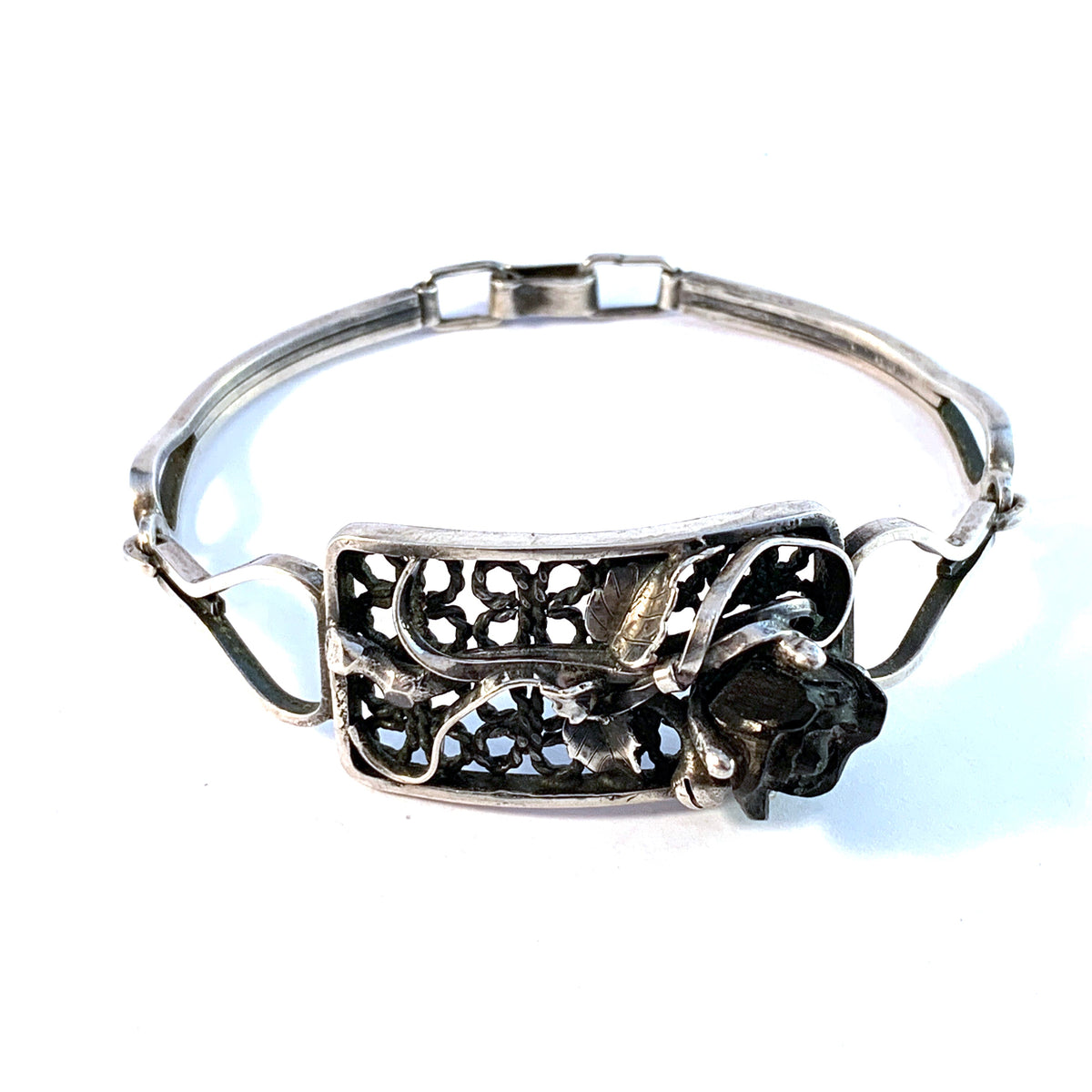 Maker KLŁ Poland, Vintage 875 Silver Carved Black Rose Bracelet