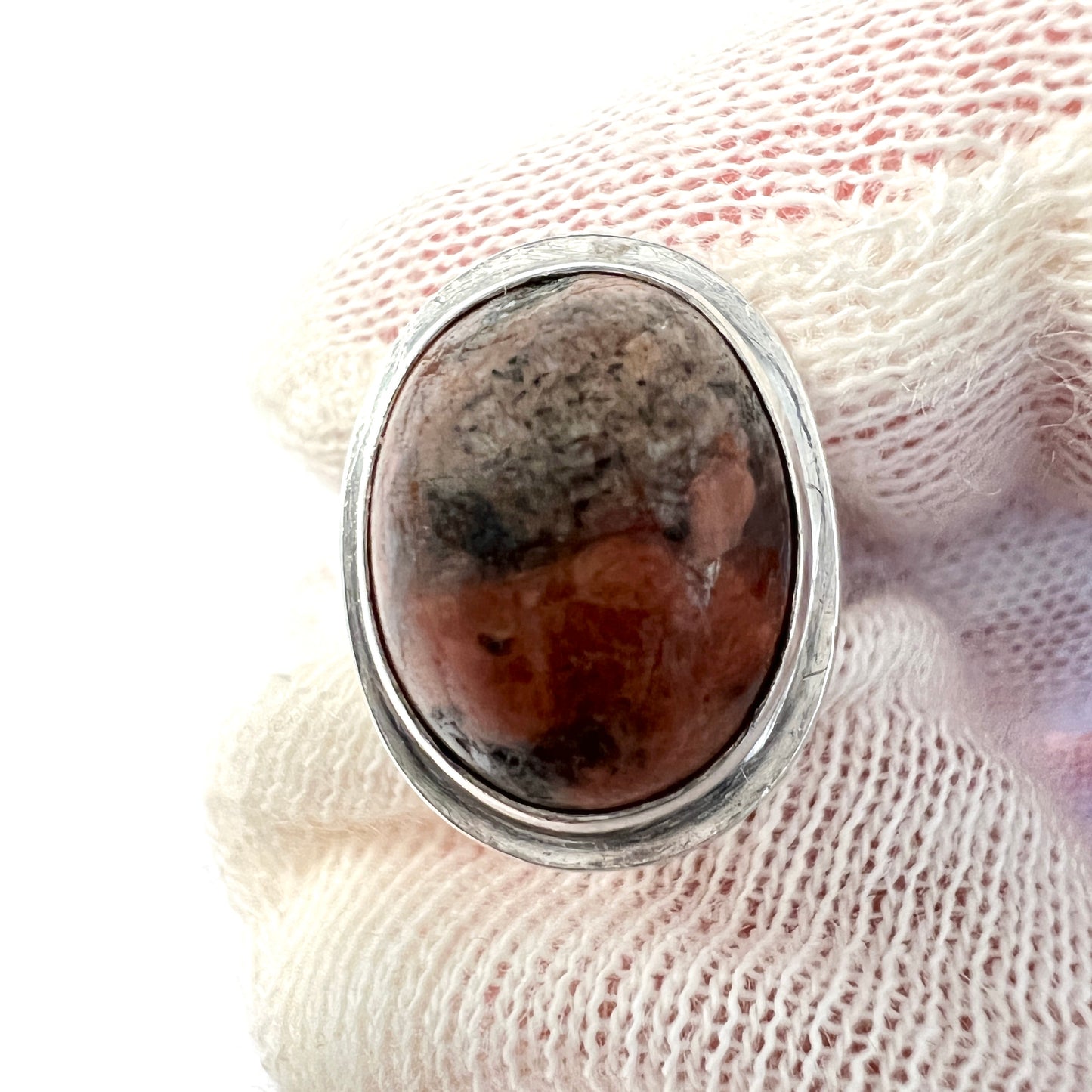 Eric G Andersson, Sweden 1968. Vintage Sterling Silver Rhodonite Ring.