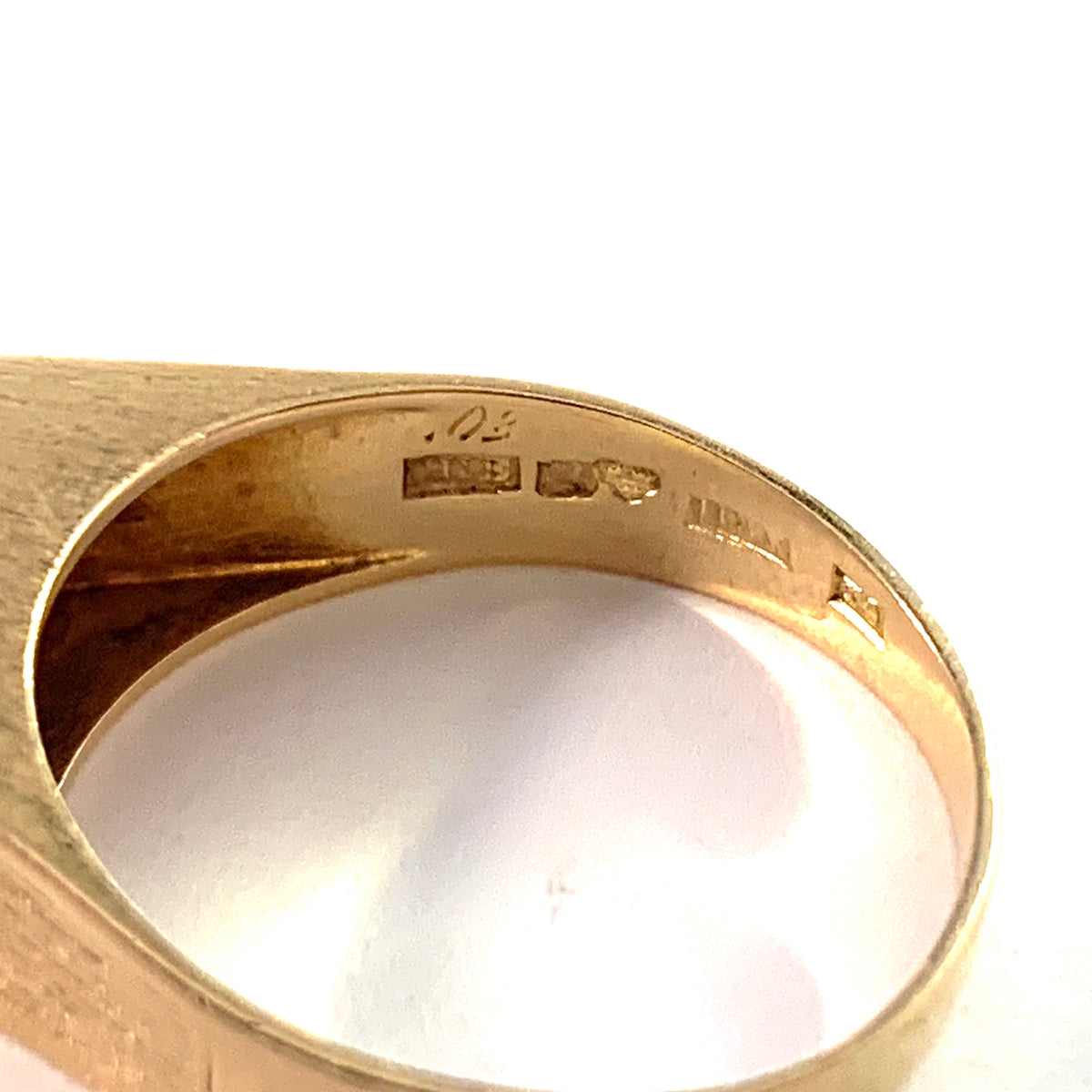 Atelje Stigbert, Sweden 1969. Vintage 18k Gold Diamond Ring.