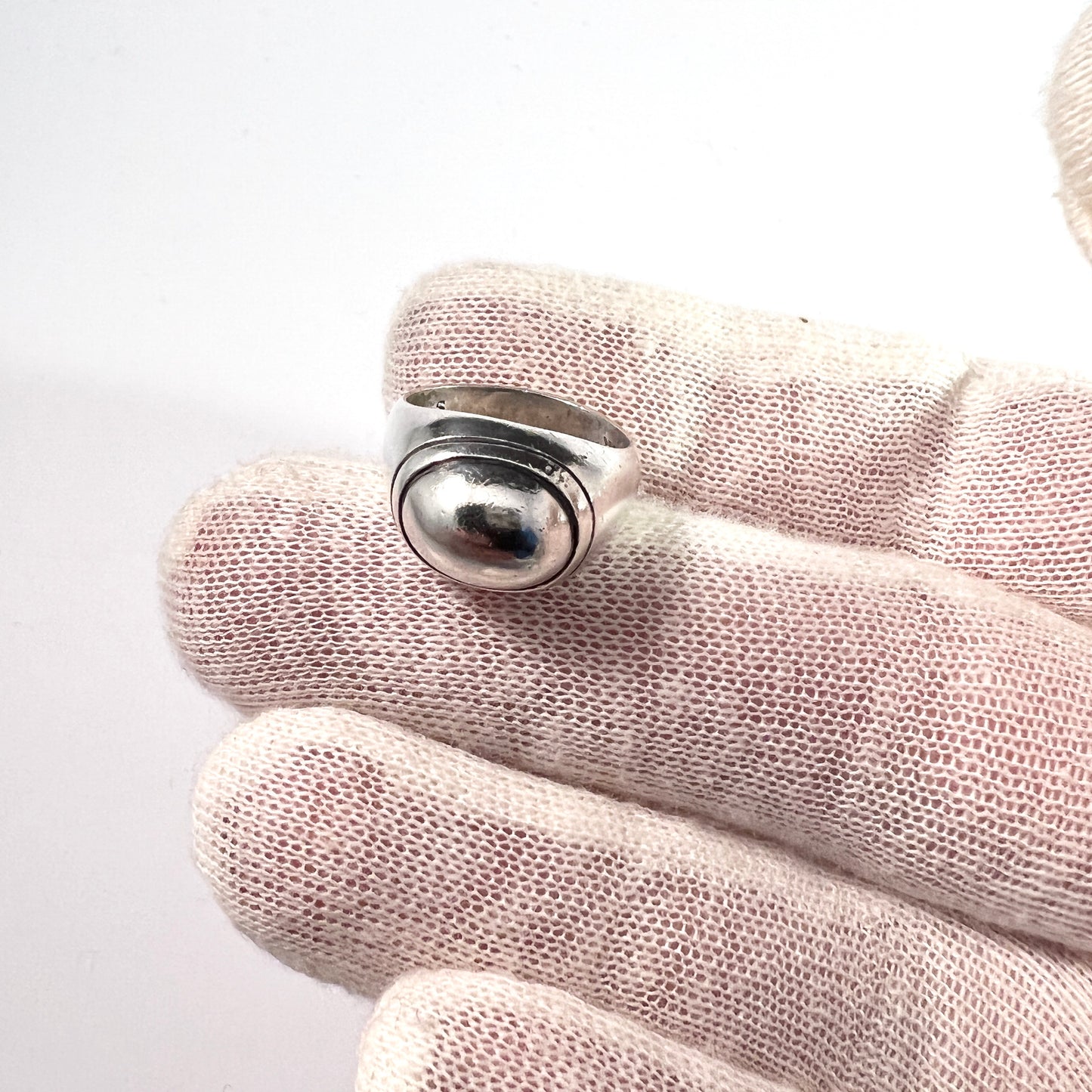 Aarre & Krogh, Denmark 1960s Mid-century Modern Sterling Silver Ring.