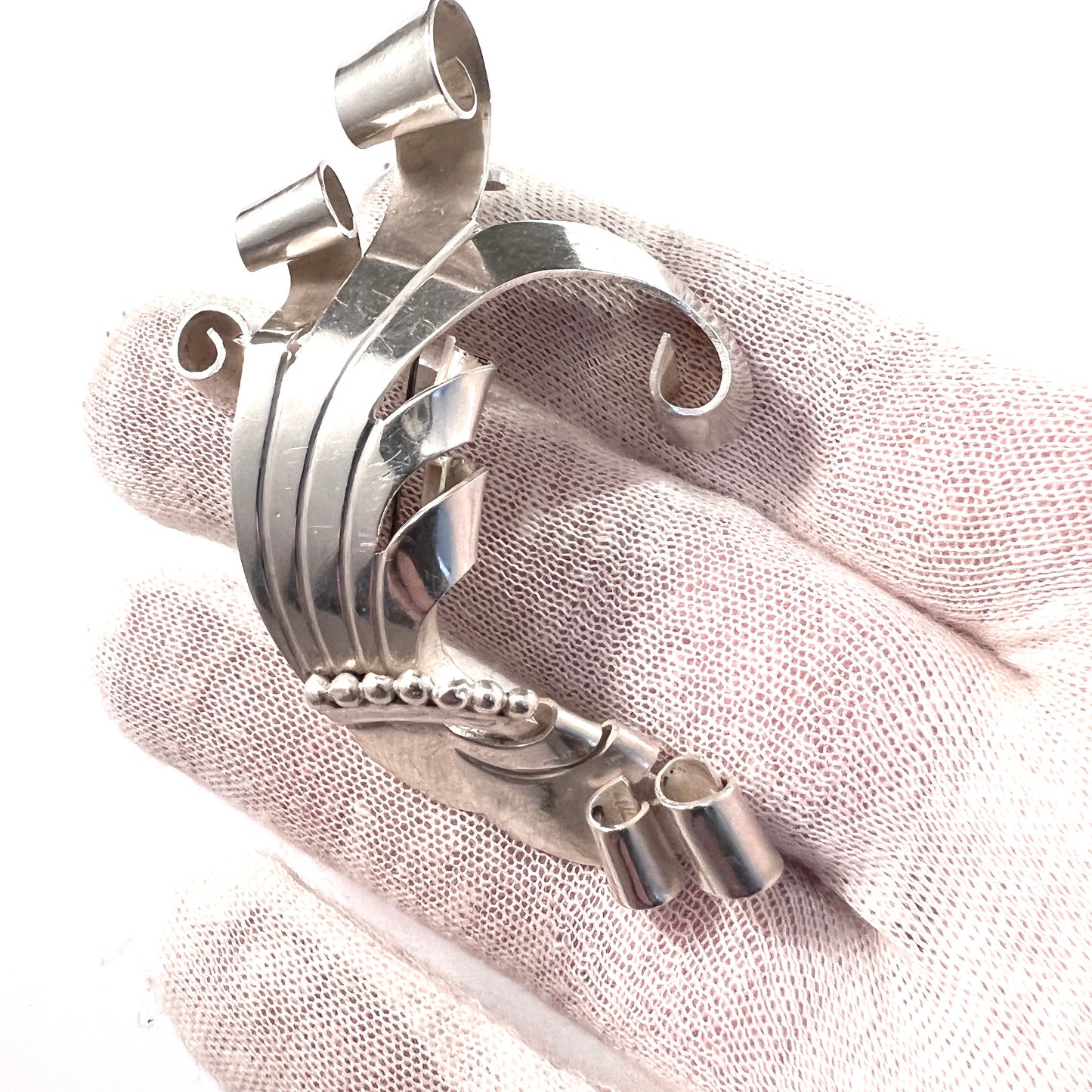 1948 年以前のメキシコ。大きなヴィンテージ スターリング シルバー ブローチ。