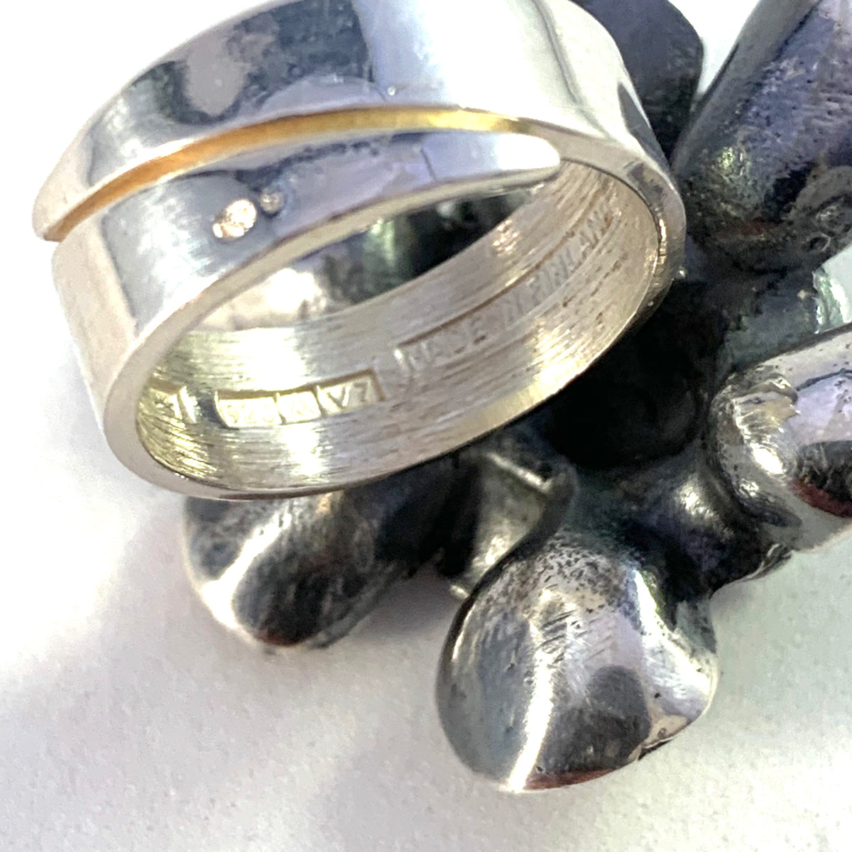 Hannu Ikonen for Valo Koru, Finland 1974 Sterling Silver Reindeer Moss Design Ring.