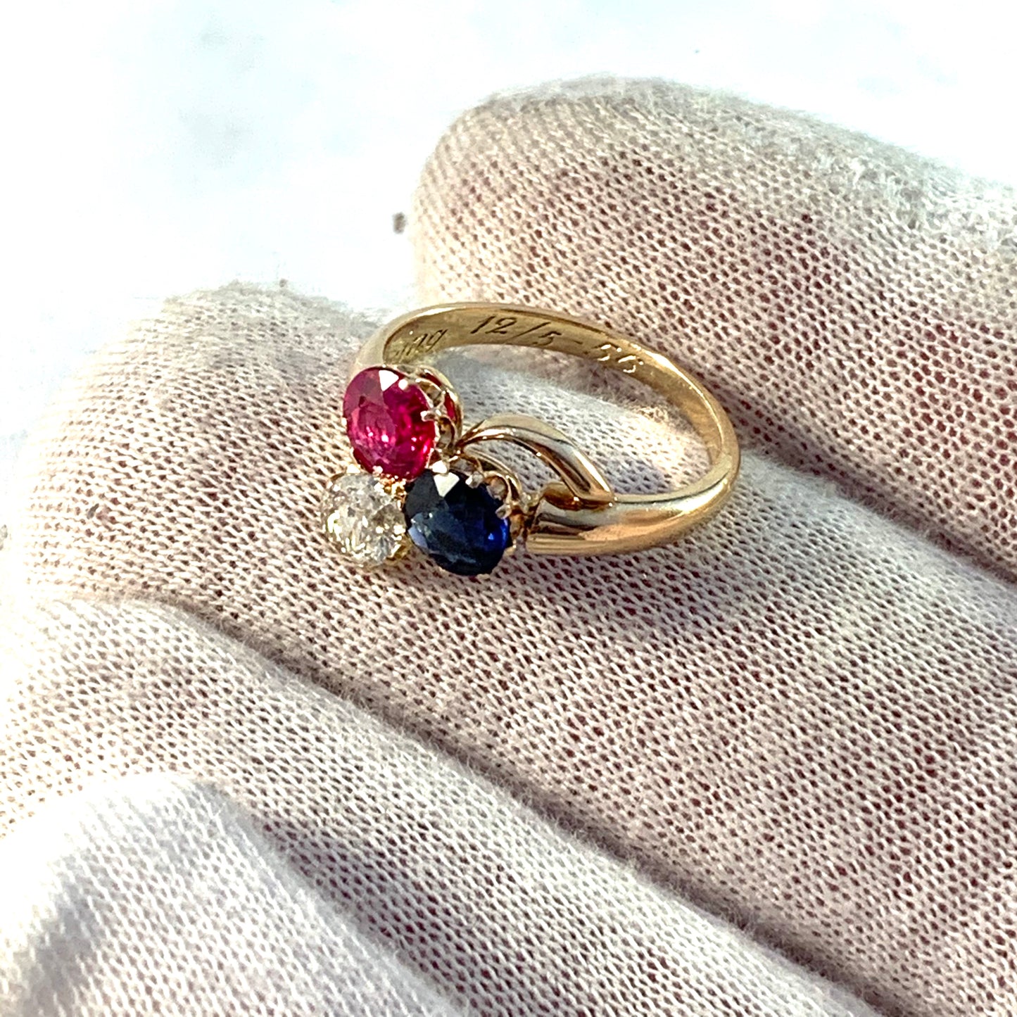 Sweden 1956 Mid Century 14k Gold 0.5ct Diamond Synthetic Ruby and Sapphire Ring.