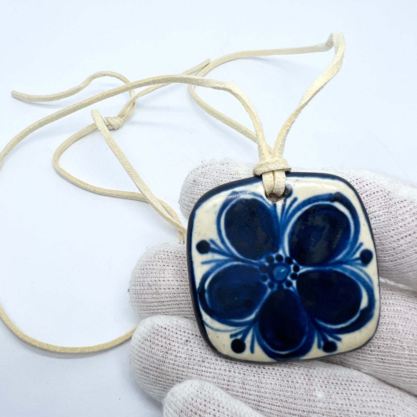 Astrid Tjalk for Fyrbo, Denmark c 1960s. Glazed Ceramic Pendant Necklace.