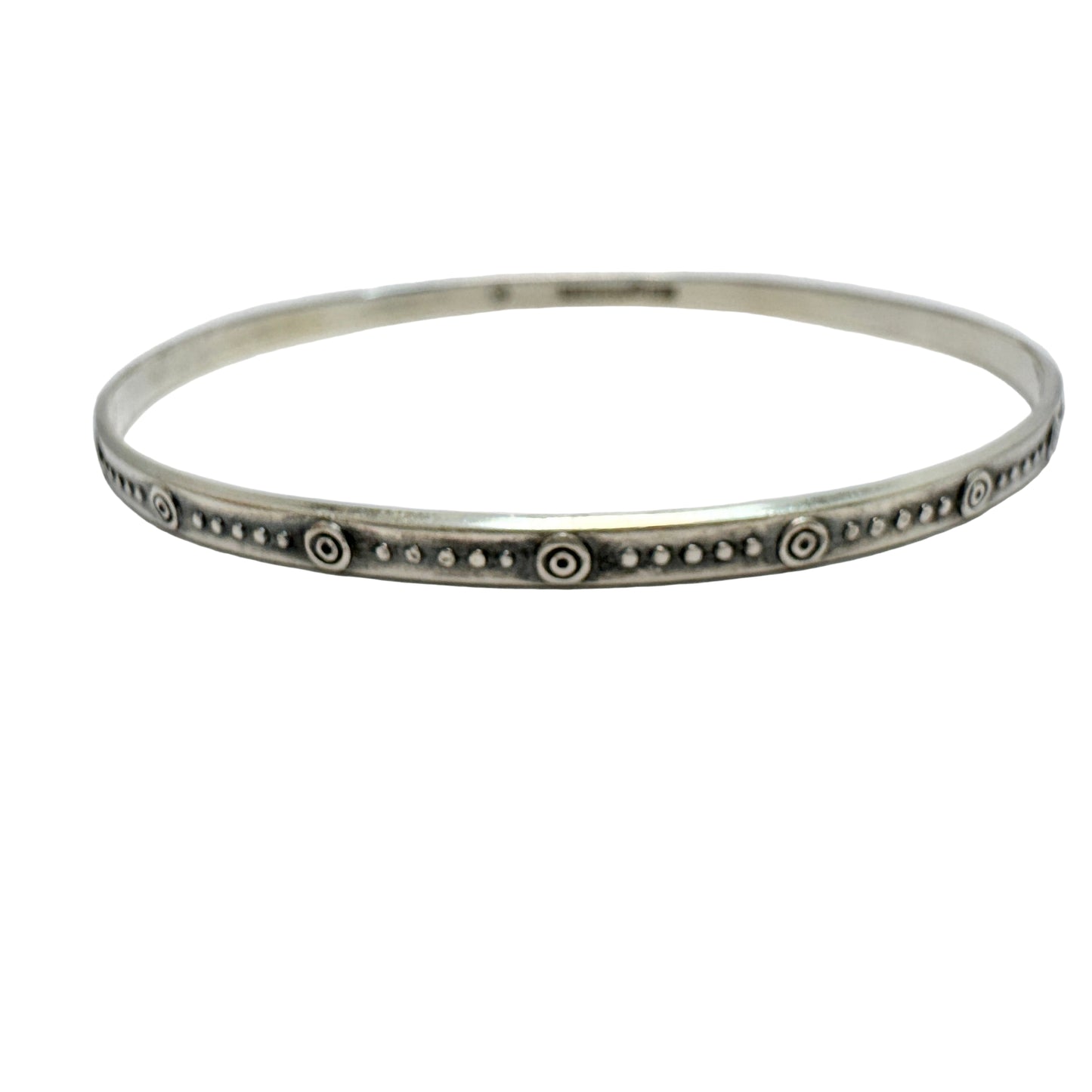 Olli K. Salmi, Kalevala Koru, Finland 1962. Vintage Solid Silver Bangle Bracelet.