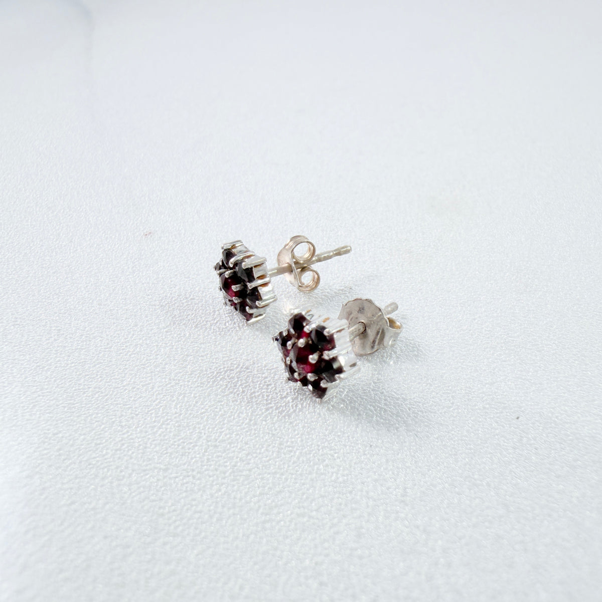 Vintage Solid SIlver Garnet Cluster Stud Earrings.