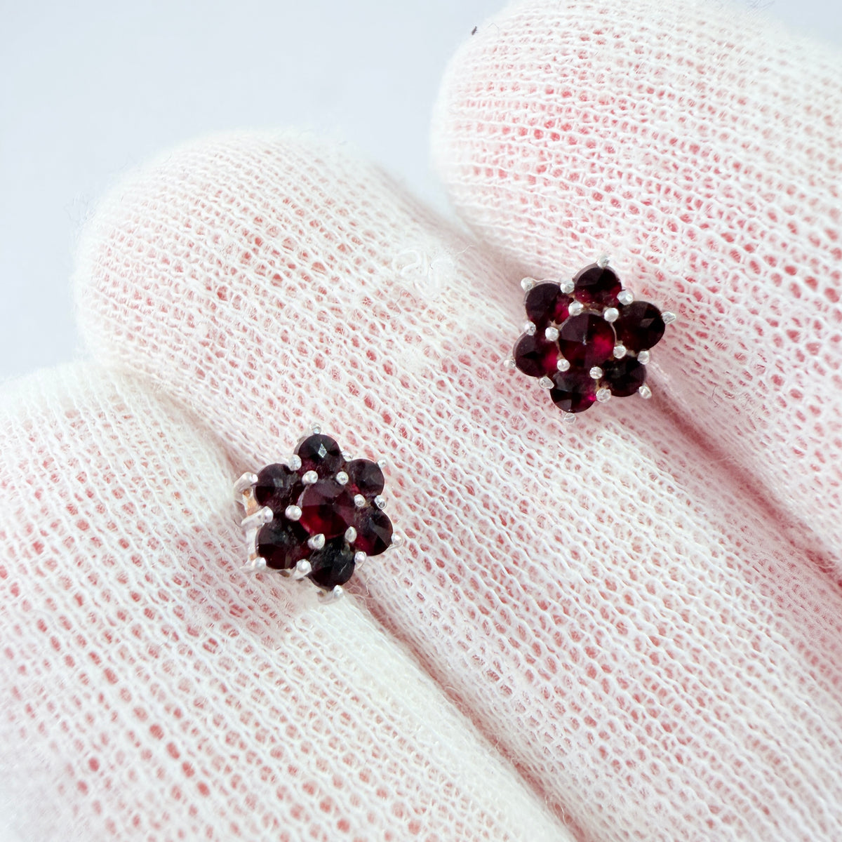 Vintage Solid SIlver Garnet Cluster Stud Earrings.