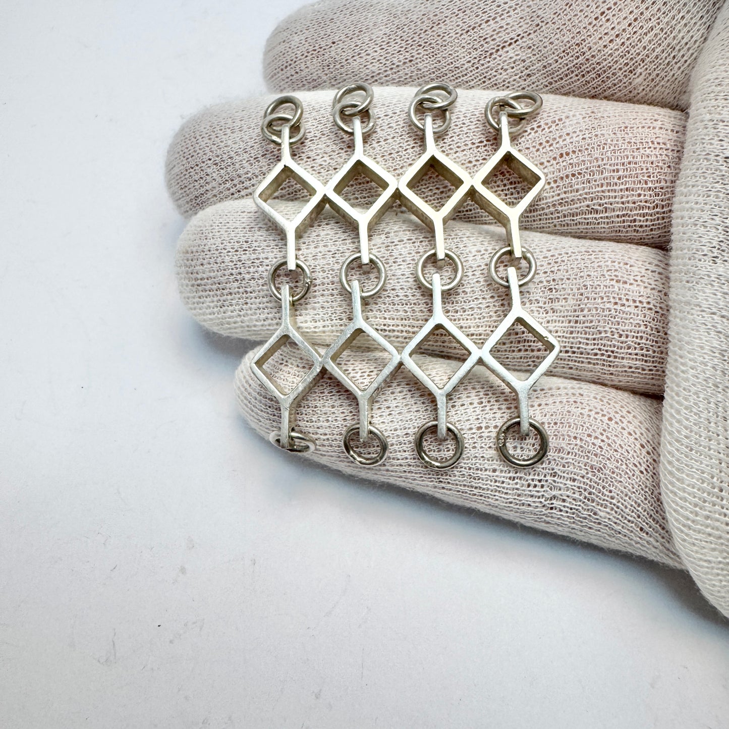 Jorma Laine for Kultateollisuus, Finland 1965. Vintage Solid Silver Pendant.