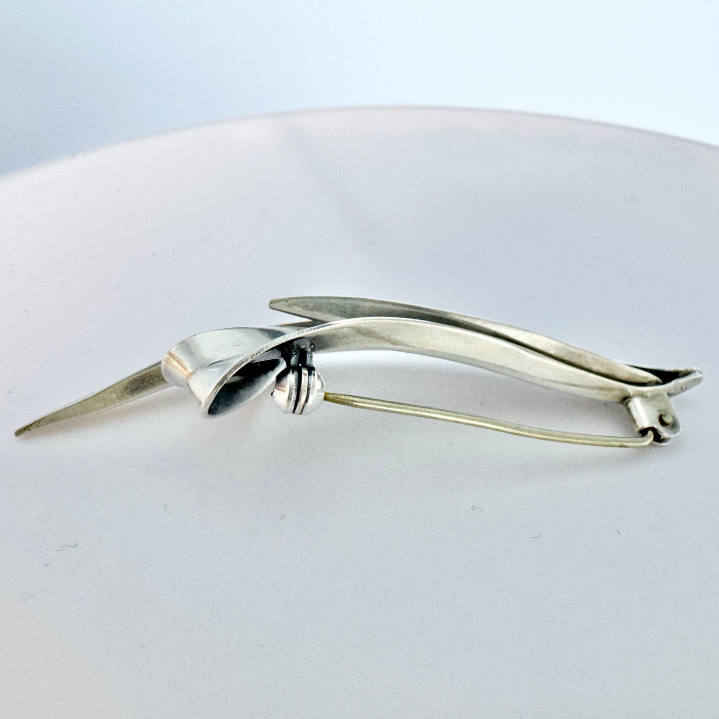 Gertrud Engel for Michelsen, Sweden 1952. Vintage Sterling Silver Grass Brooch.