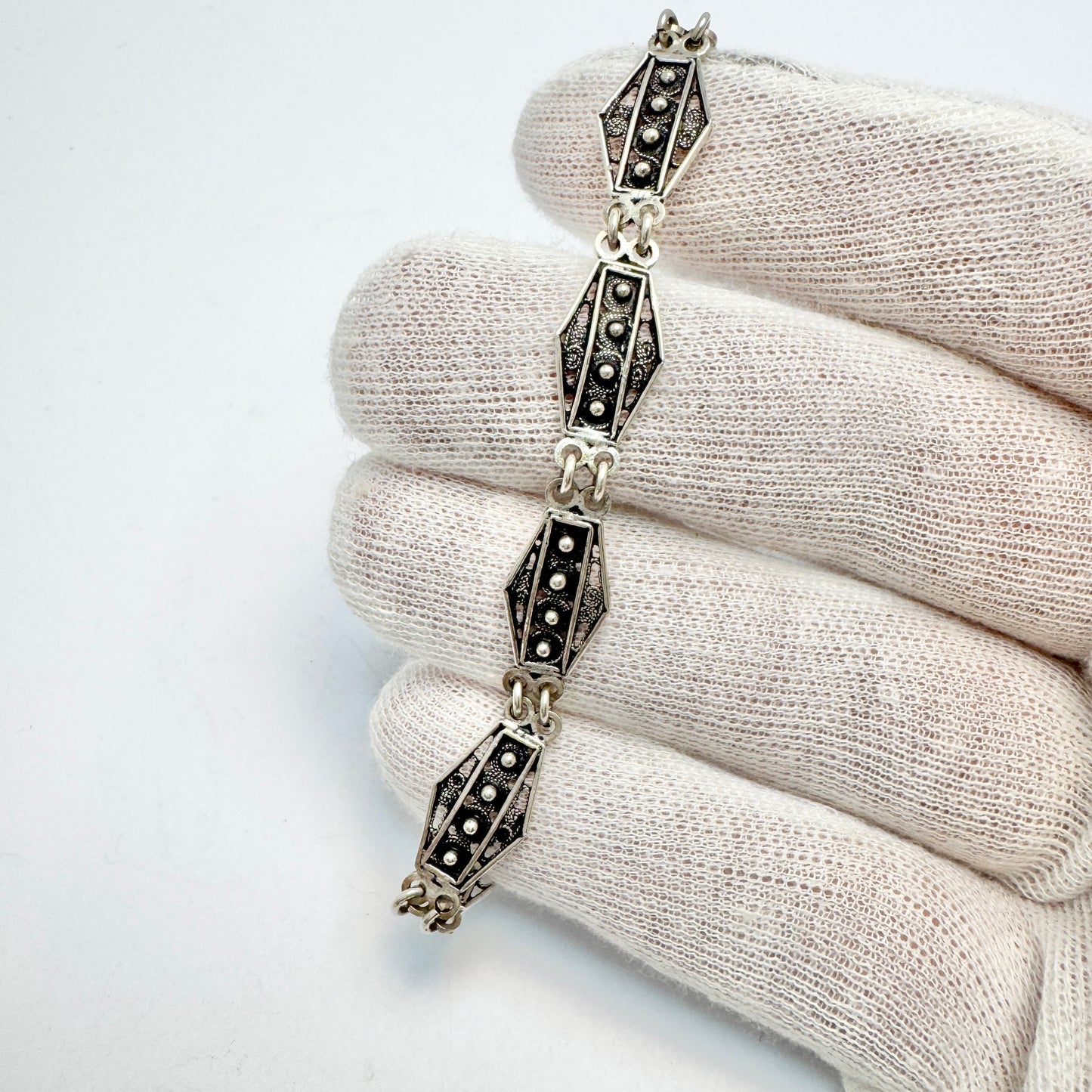 Austria-Hungary ca 1920. Antique Art Deco Solid Silver Filigree Bracelet.