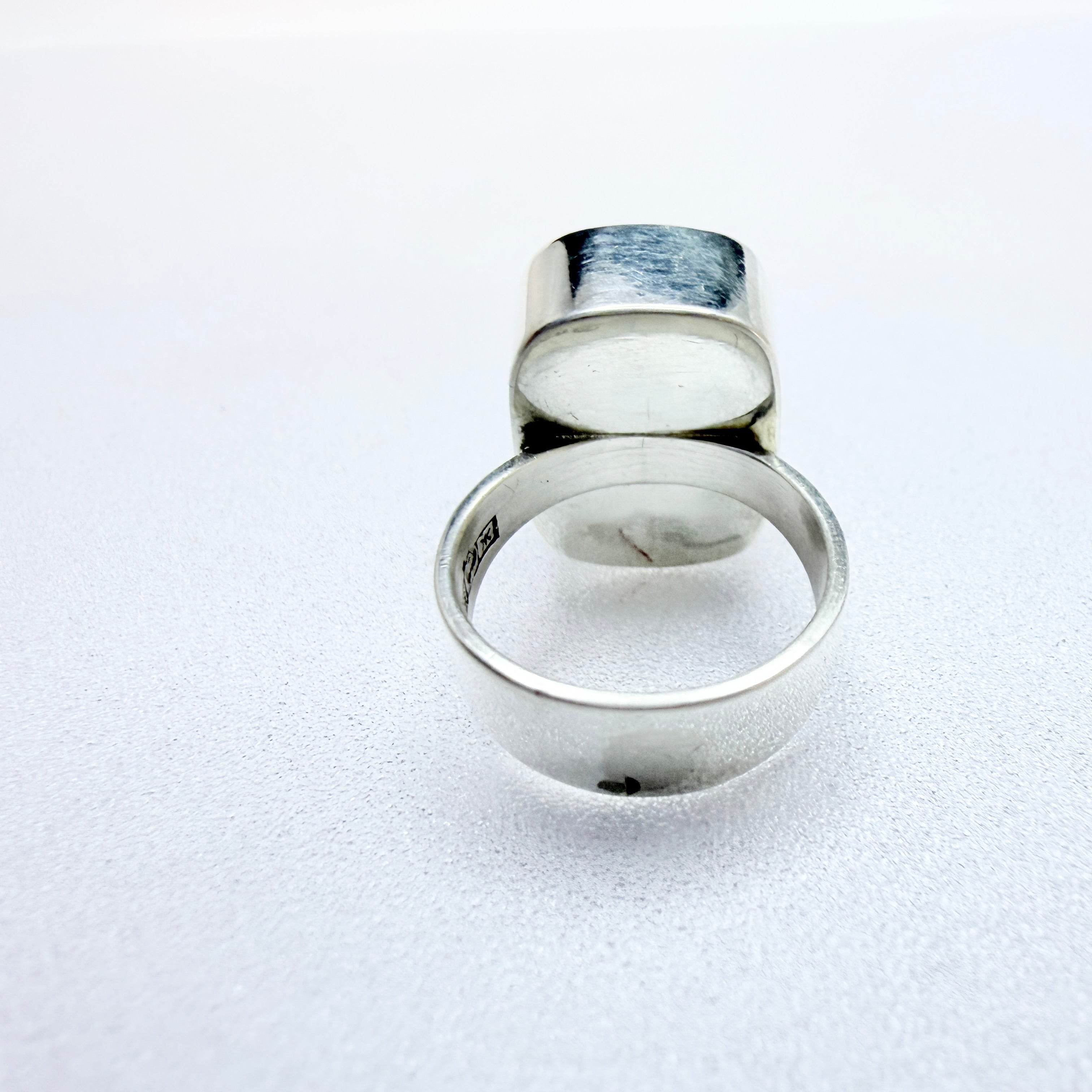 Kalevala Koru, Finland 1964. Vintage Solid Silver Spectrolite Ring