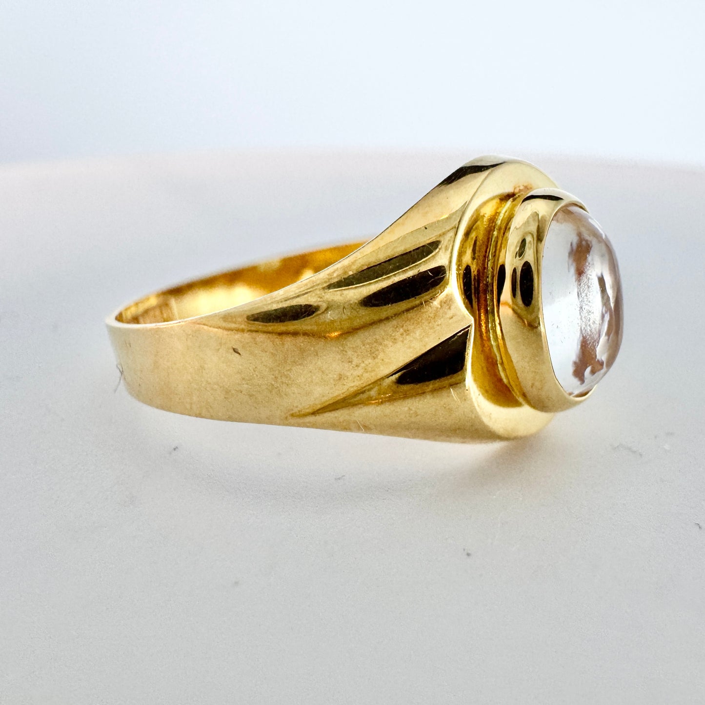 Ekström, Sweden 1984. Vintage 18k Gold "Pool of Light" Rock Crystal Ring.