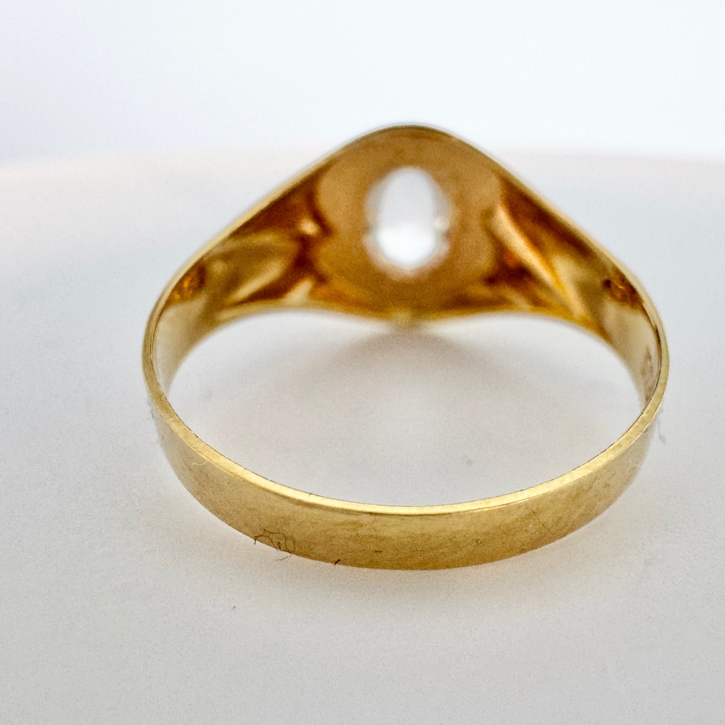 Ekström, Sweden 1984. Vintage 18k Gold "Pool of Light" Rock Crystal Ring.