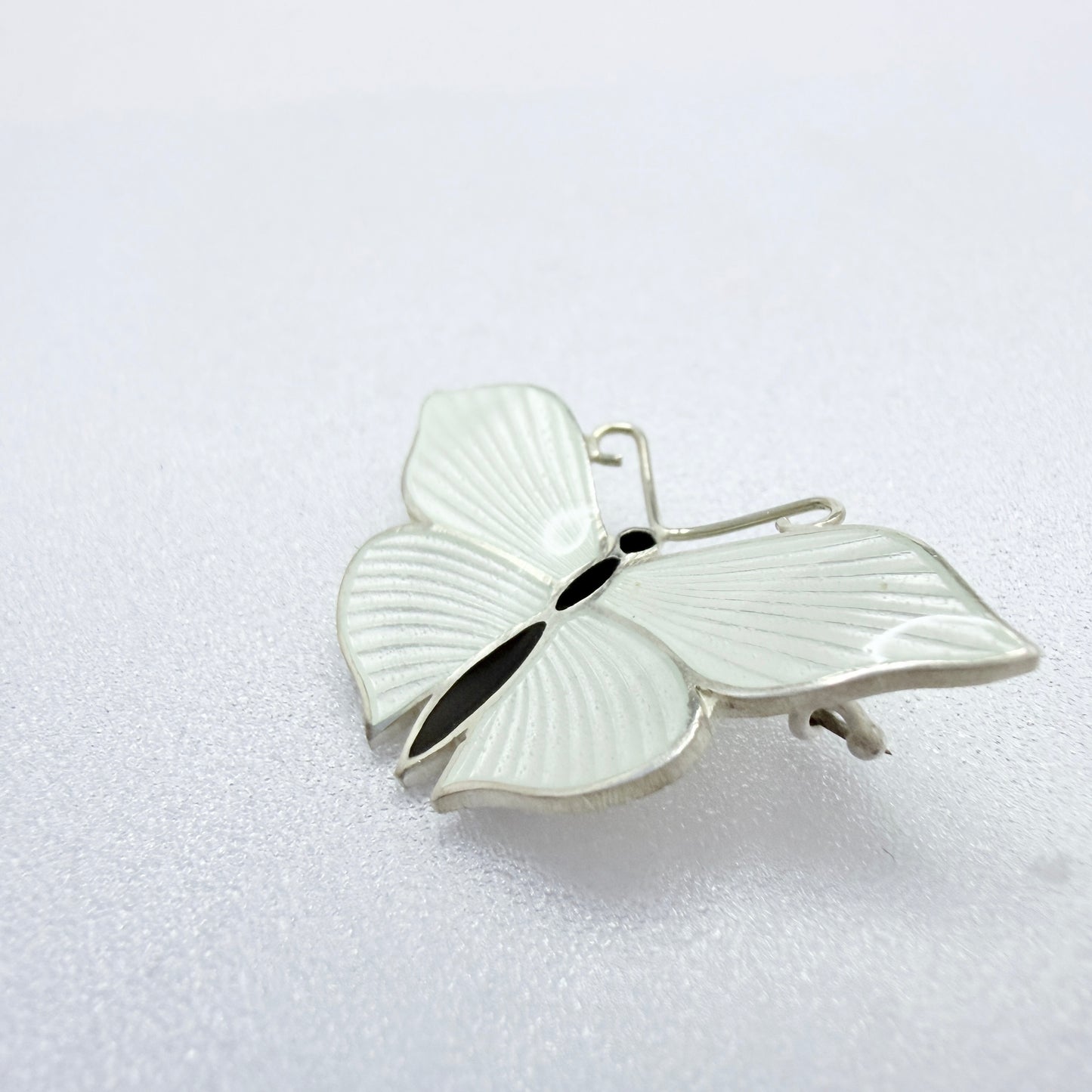 Finland. Vintage Sterling Silver Enamel Butterfly Brooch.