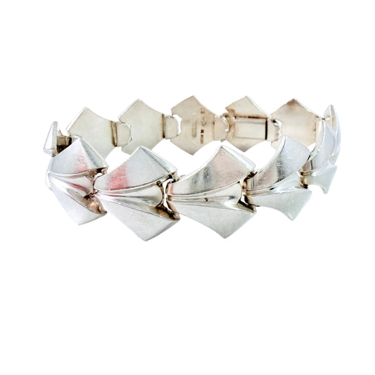 G Dahlgren, Sweden 1961. Chunky Vintage Mid-century Sterling Silver Bracelet.