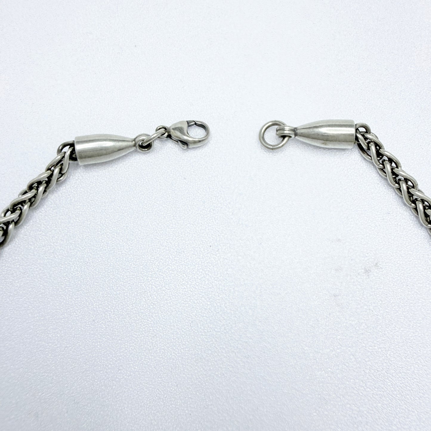 Kalevala Koru, Finland. Vintage Sterling Silver Spectrolite Pendant Necklace.