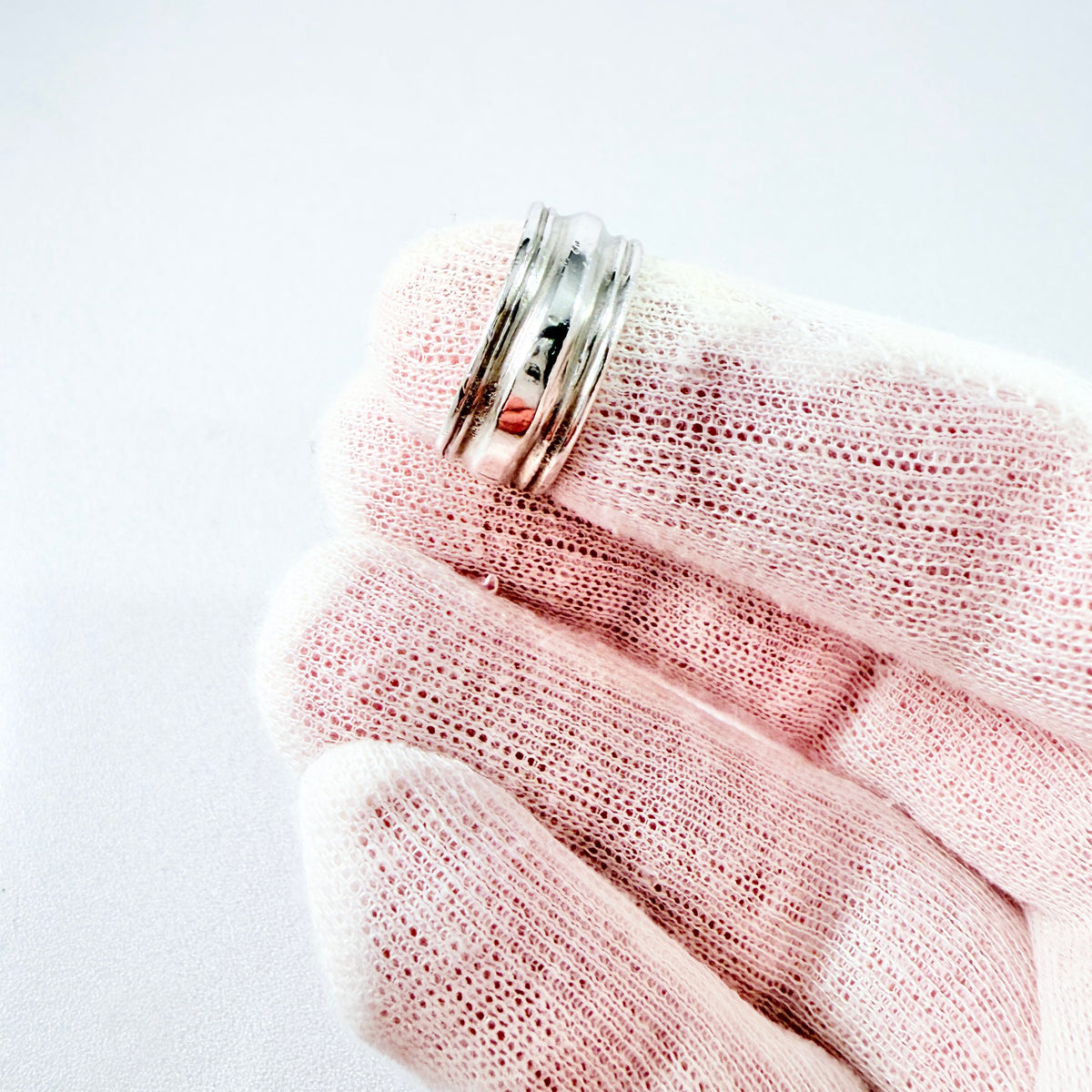 Bengt Hallberg, Sweden. Vintage Viking Copy Sterling Silver Ring.