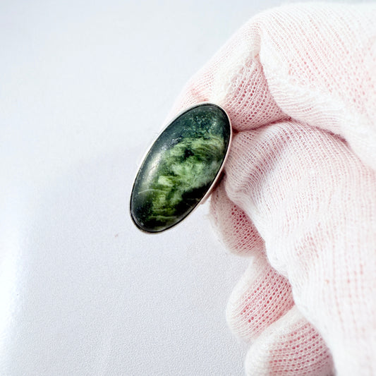 Denmark / Norway. Vintage Sterling Silver Green Hardstone Adjustable Size Ring.